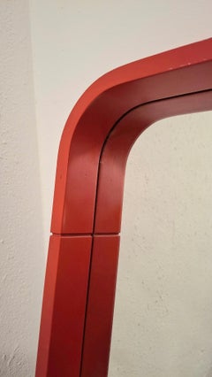 80s Pop Art Red Rounded Frame Mirror