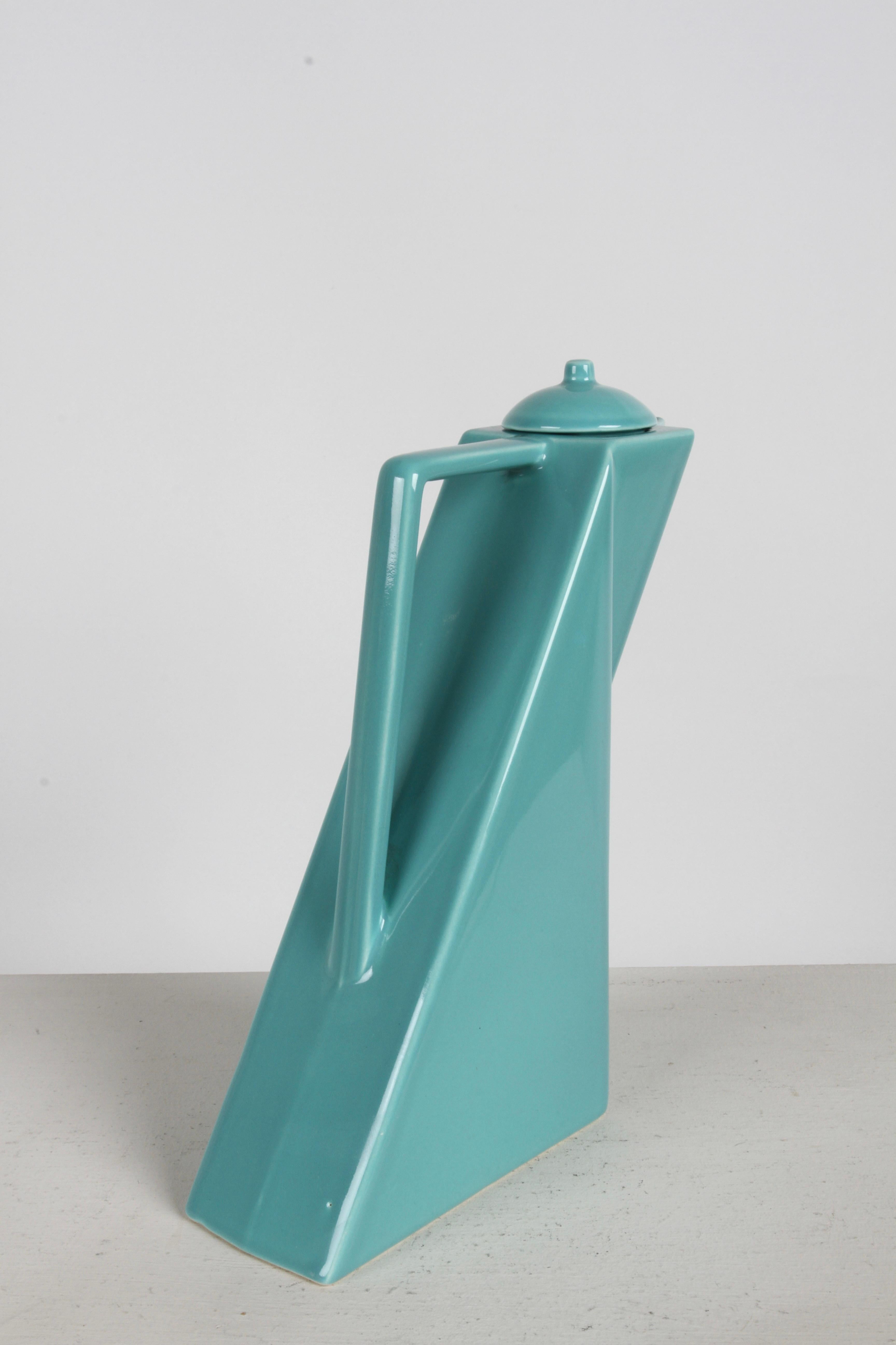 Postmoderner Teal-Couchtisch im Art-déco-Stil von Pierre Casenove für Studio Salins, 80er Jahre im Angebot 5