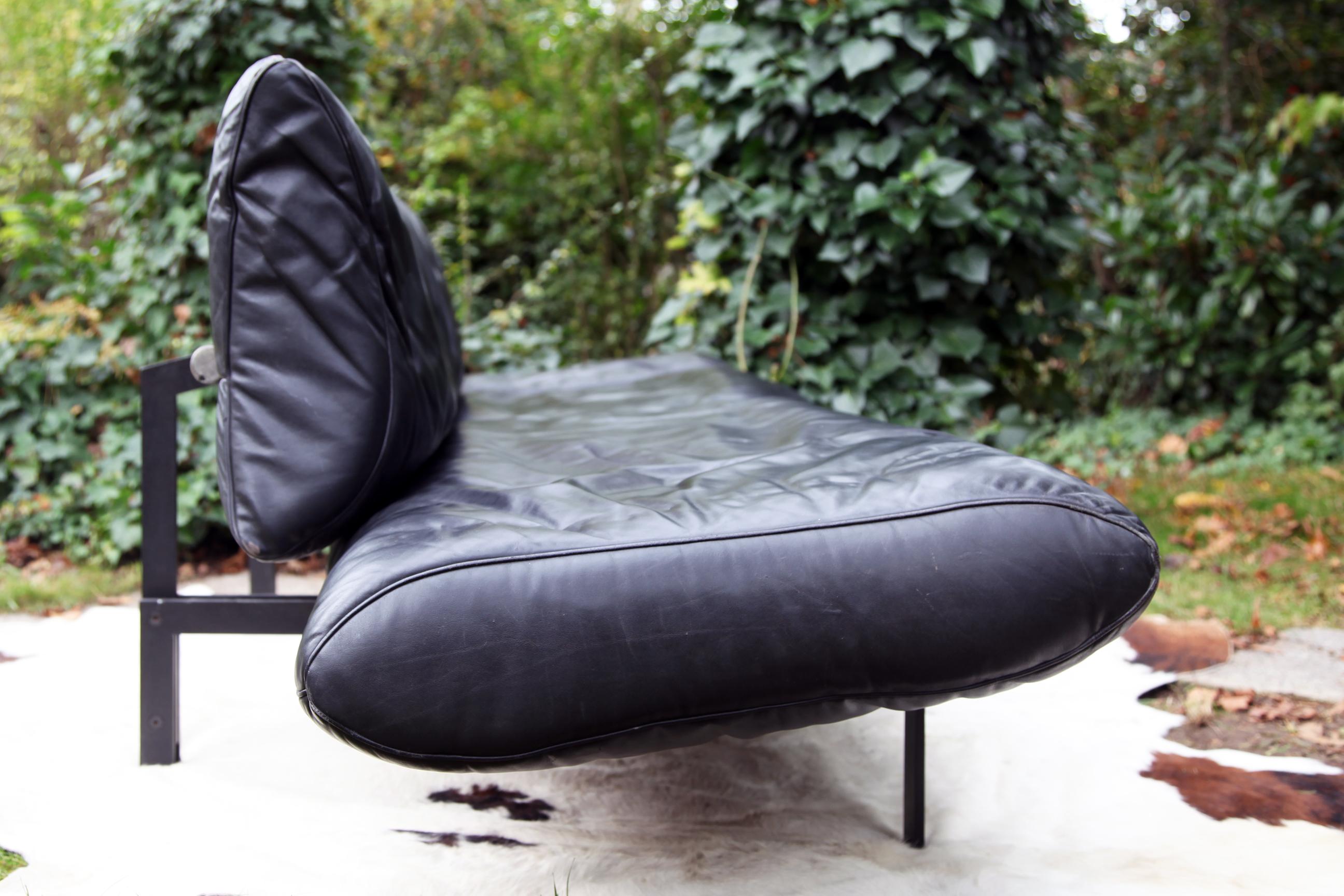 Swiss 80s Postmodern Convertible Black Leather Designer Frigg De Sede 140 Sofa DeSede  For Sale