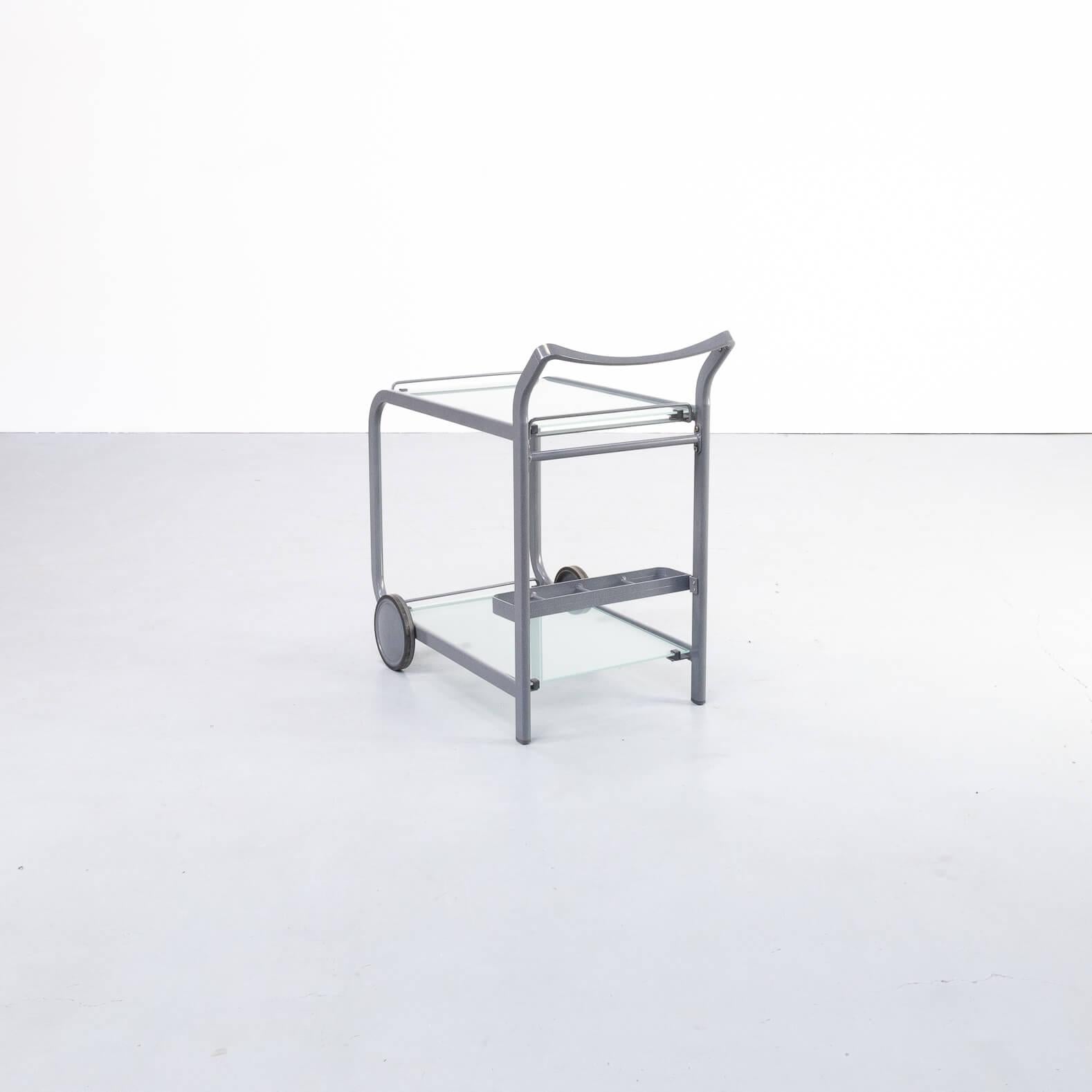 80er Jahre Postmoderner Servierwagen aus Metall und Glas (Europäisch) im Angebot