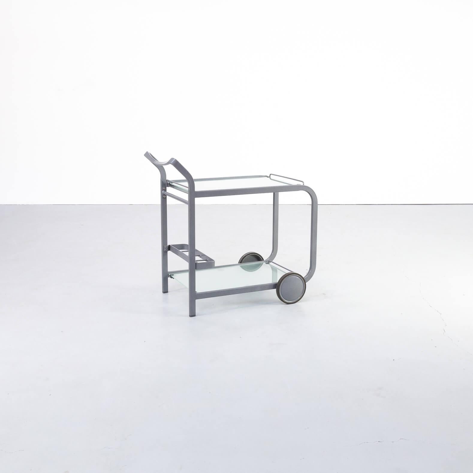 80er Jahre Postmoderner Servierwagen aus Metall und Glas (20. Jahrhundert) im Angebot