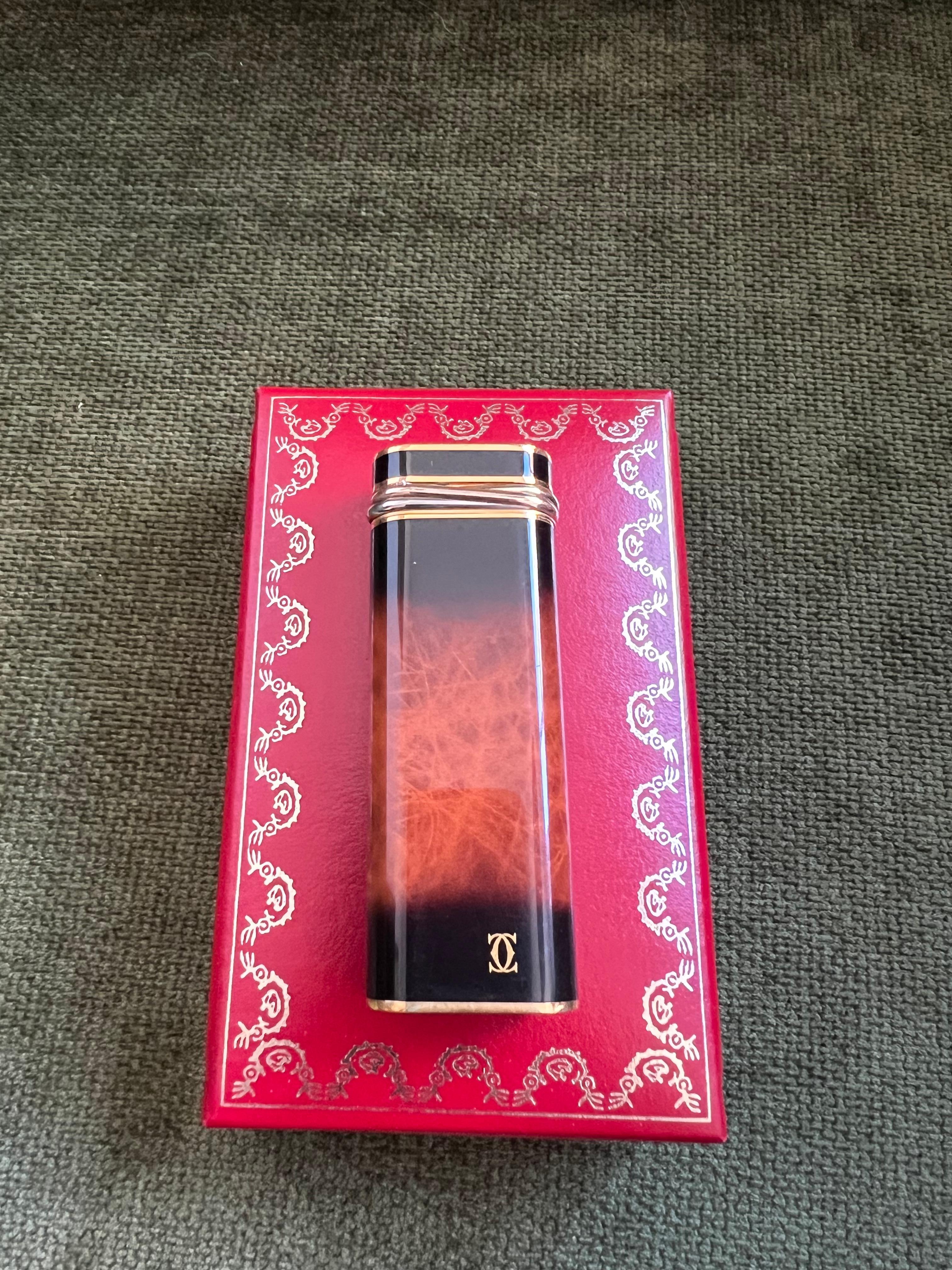 Cartier Circa 80s Vintage “Trinity” Brown Flame Lacquer 18k Gold Plated Lighter For Sale 7