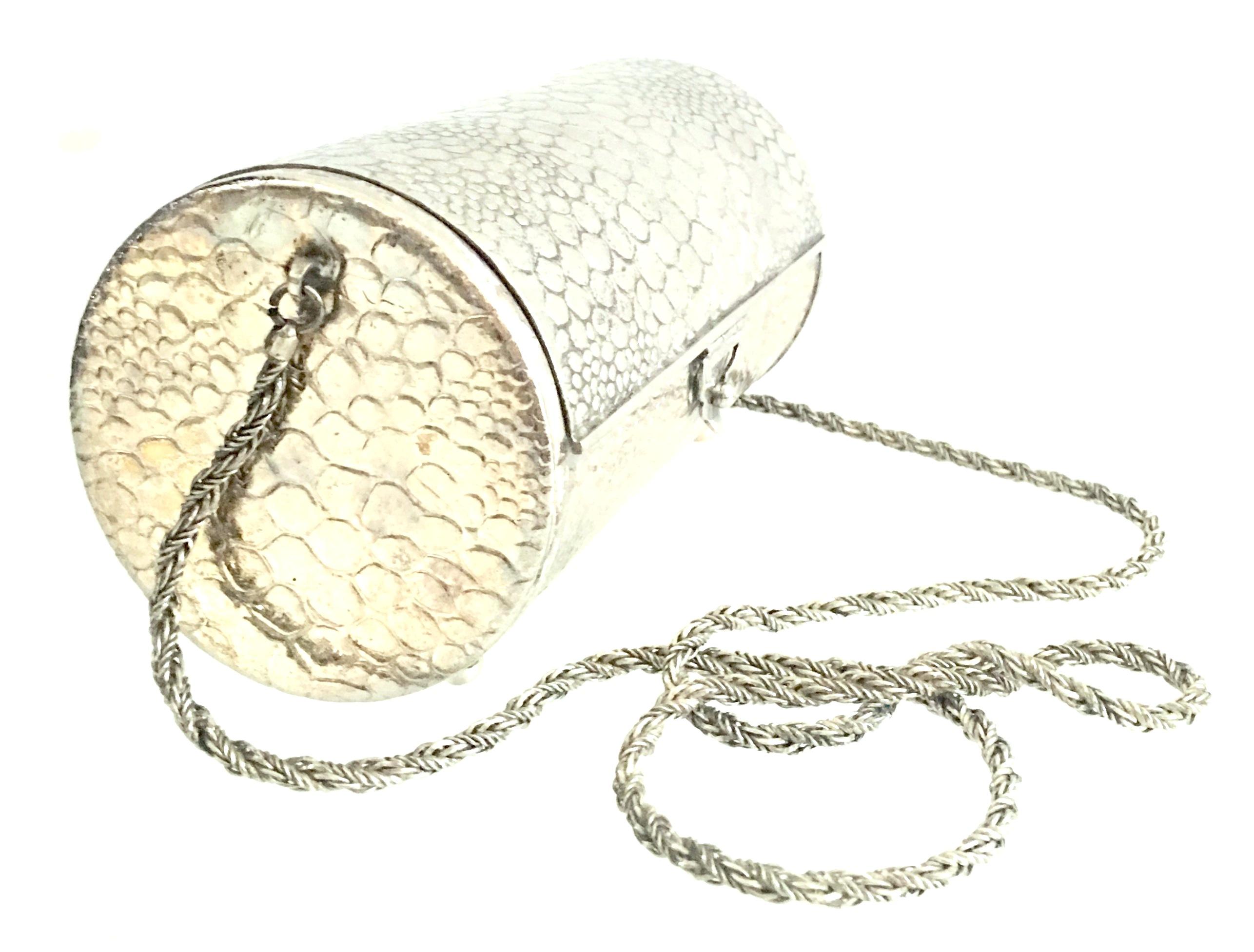 80er Jahre versilberte „Tootsie Roll“-Abendtasche von Morris Moscowitz (Beige) im Angebot