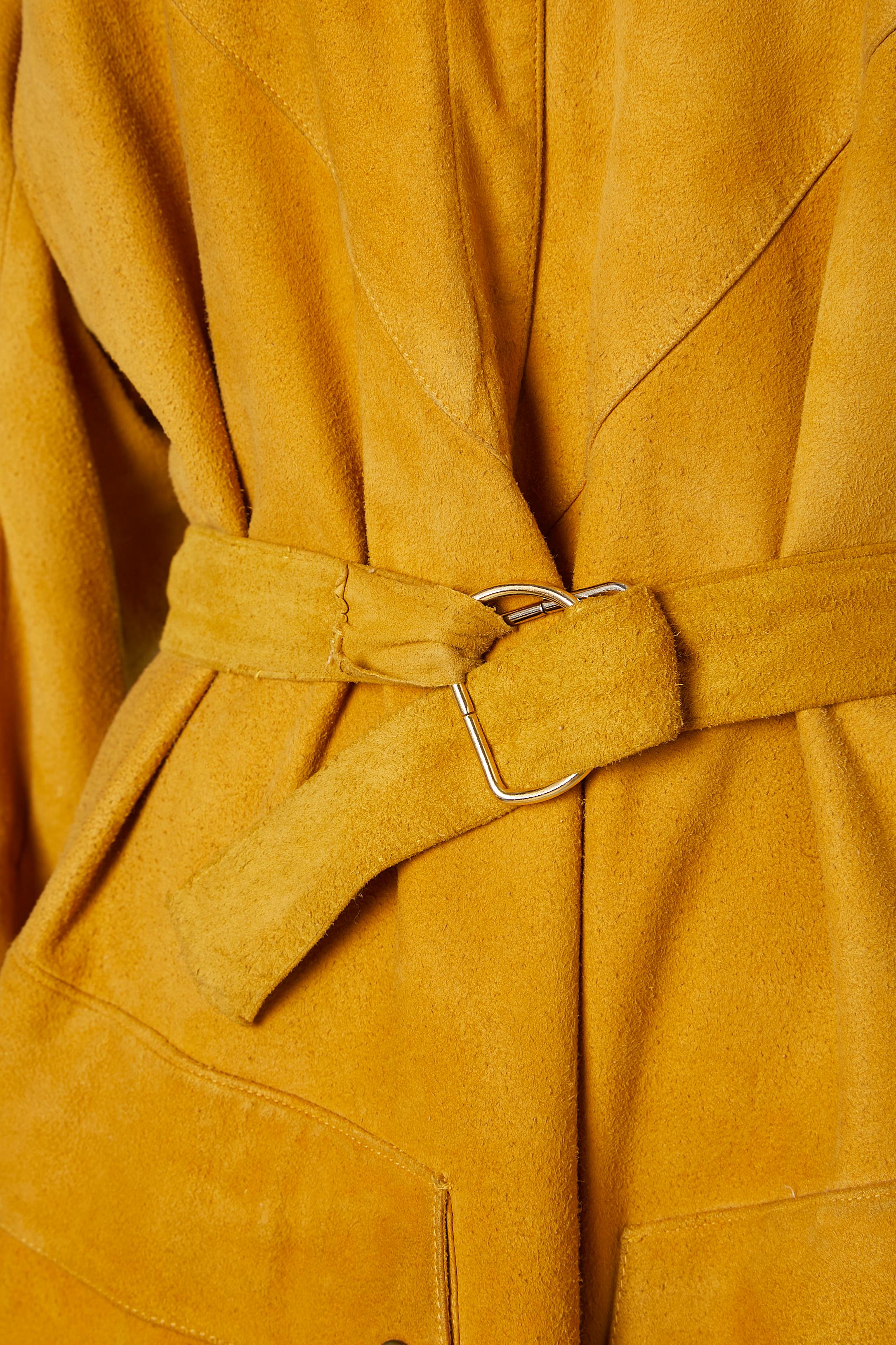 Orange 80's suede dress with suede appliqué Claude Montana pour Ideal Cuir SS1981 For Sale