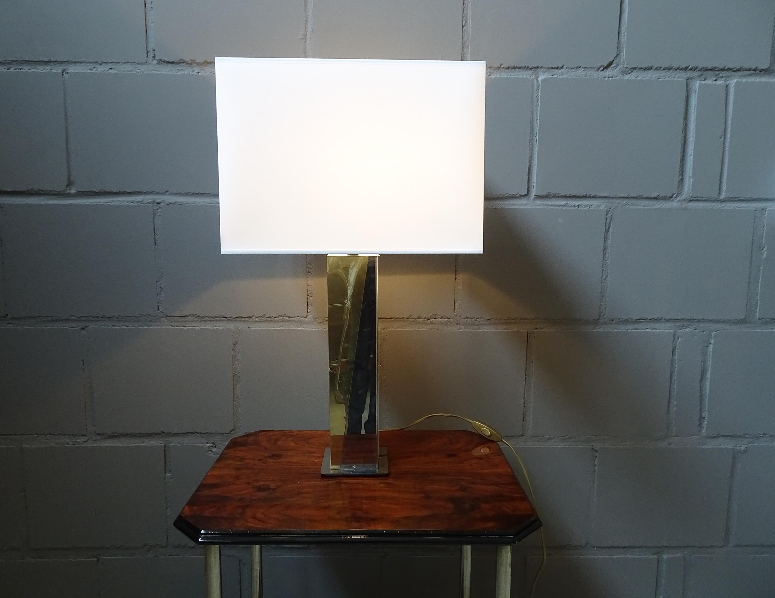 1980s Table Lamp Silver Gold, Modern Metal Table Lamp in the Style of Rizzo For Sale 2