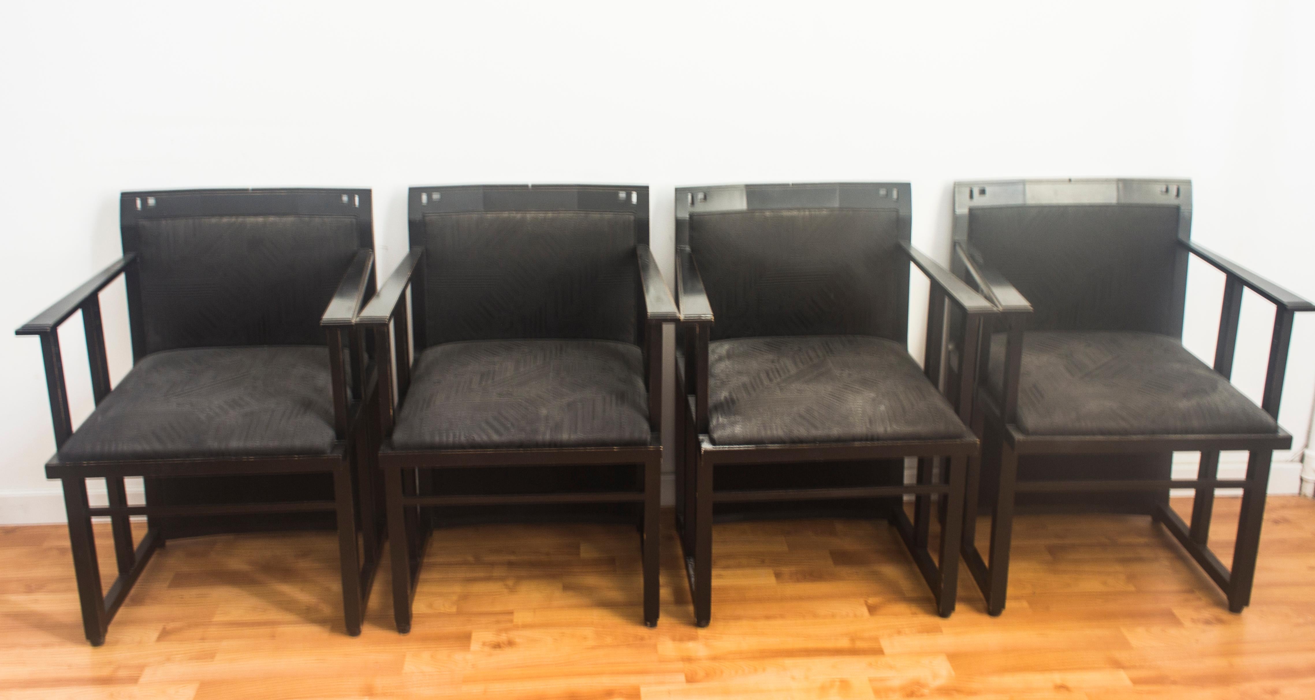 Introducing our rare set of 4 Giorgetti chairs, designed in the mid-'80s by Umberto Asnago and called 'Galaxy'. These chairs have a strong Charles Rennie Mackintosh feel, with their clean lines and geometric shapes, but also incorporate the iconic
