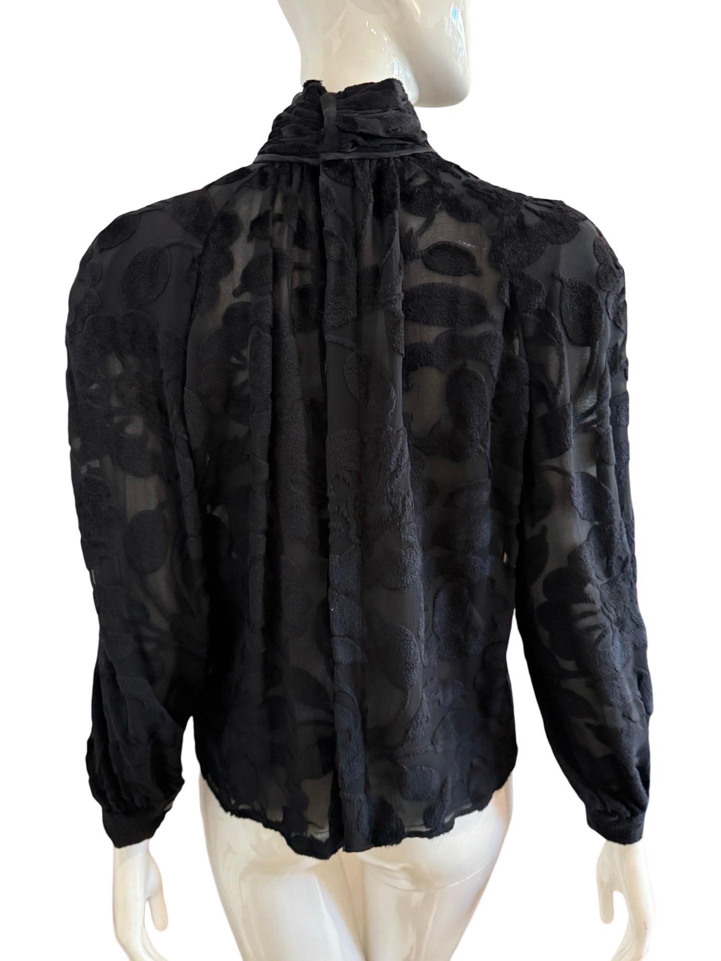 80s Valentino Velvet Burnout Blouse In Excellent Condition For Sale In Miami, FL