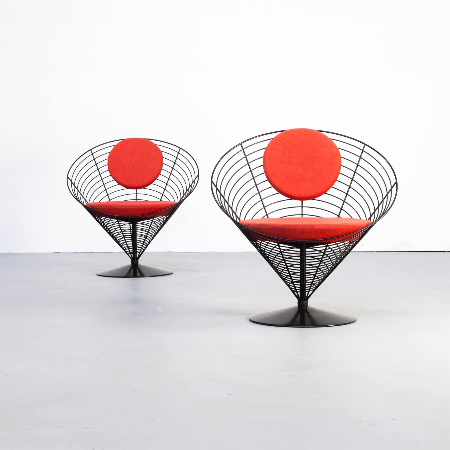 Danish 1980s Verner Panton Cone Chair for Fritz Hansen, Set of 2 For Sale