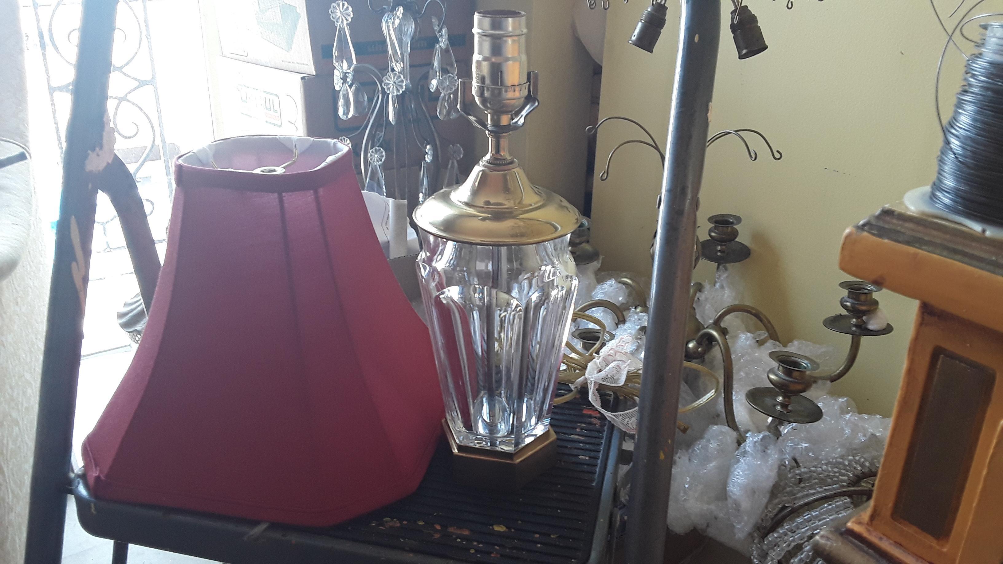 Modern 80s Vintage Bevelled Crystal Gilt Bronze Table Lamp Signed by Baccarat Red Shade For Sale