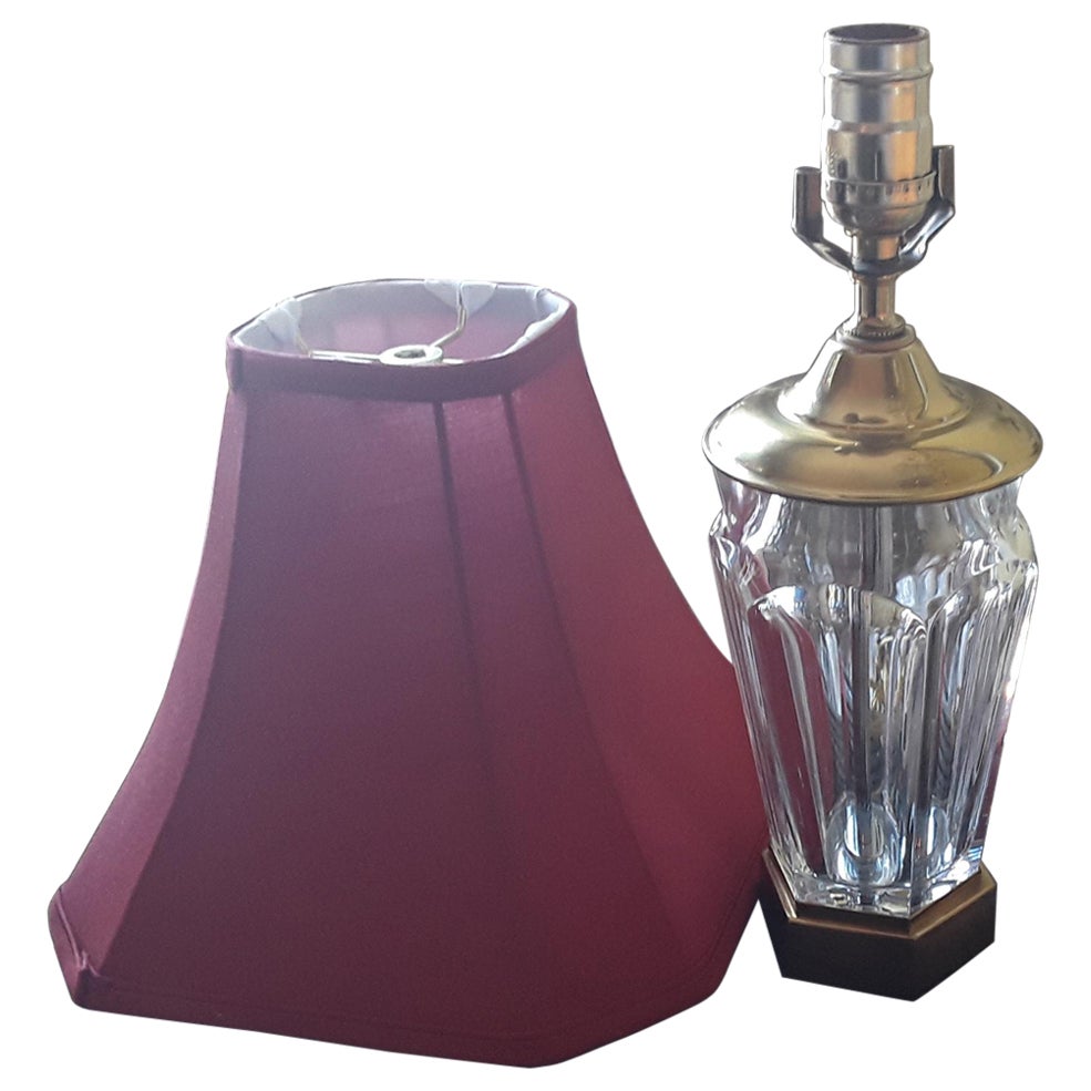 80s Vintage Bevelled Crystal Gilt Bronze Table Lamp Signed by Baccarat Red Shade For Sale