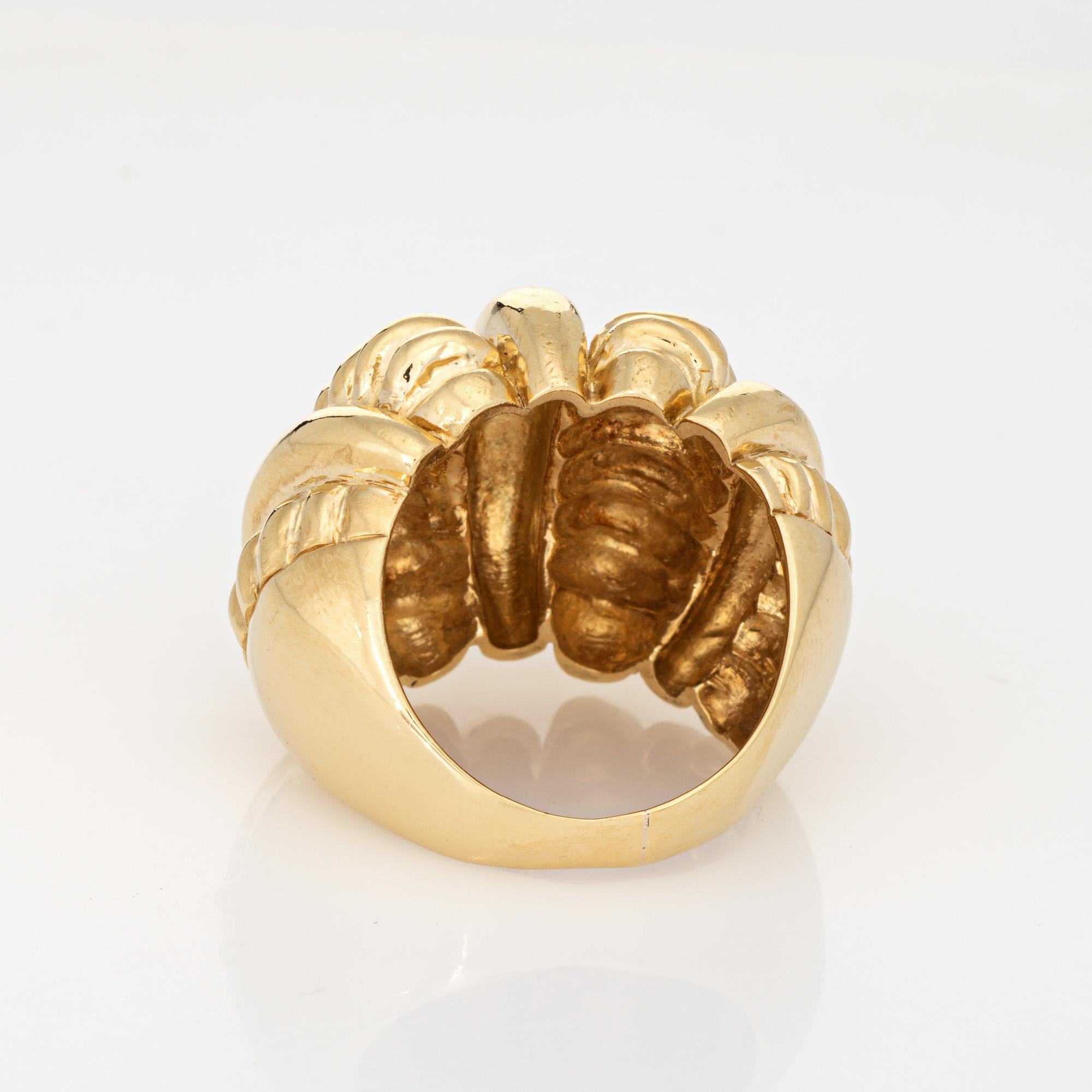 Donna Anello a cupola vintage anni '80 scolpito in oro giallo 18k a fascia larga sz 7 Estate Jewelry in vendita