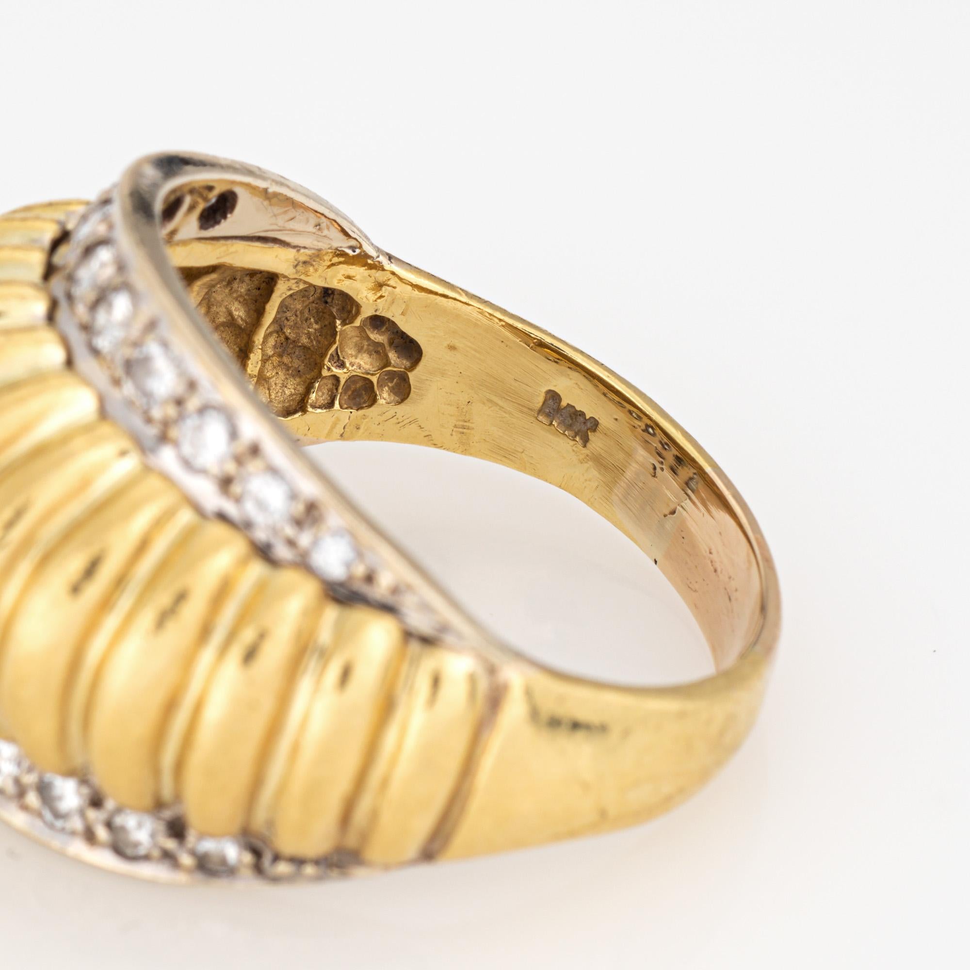 80s Vintage Fluted Dome Ring Sz 8.5 Diamond 18k Yellow Gold Wide Band Jewelry en venta 1