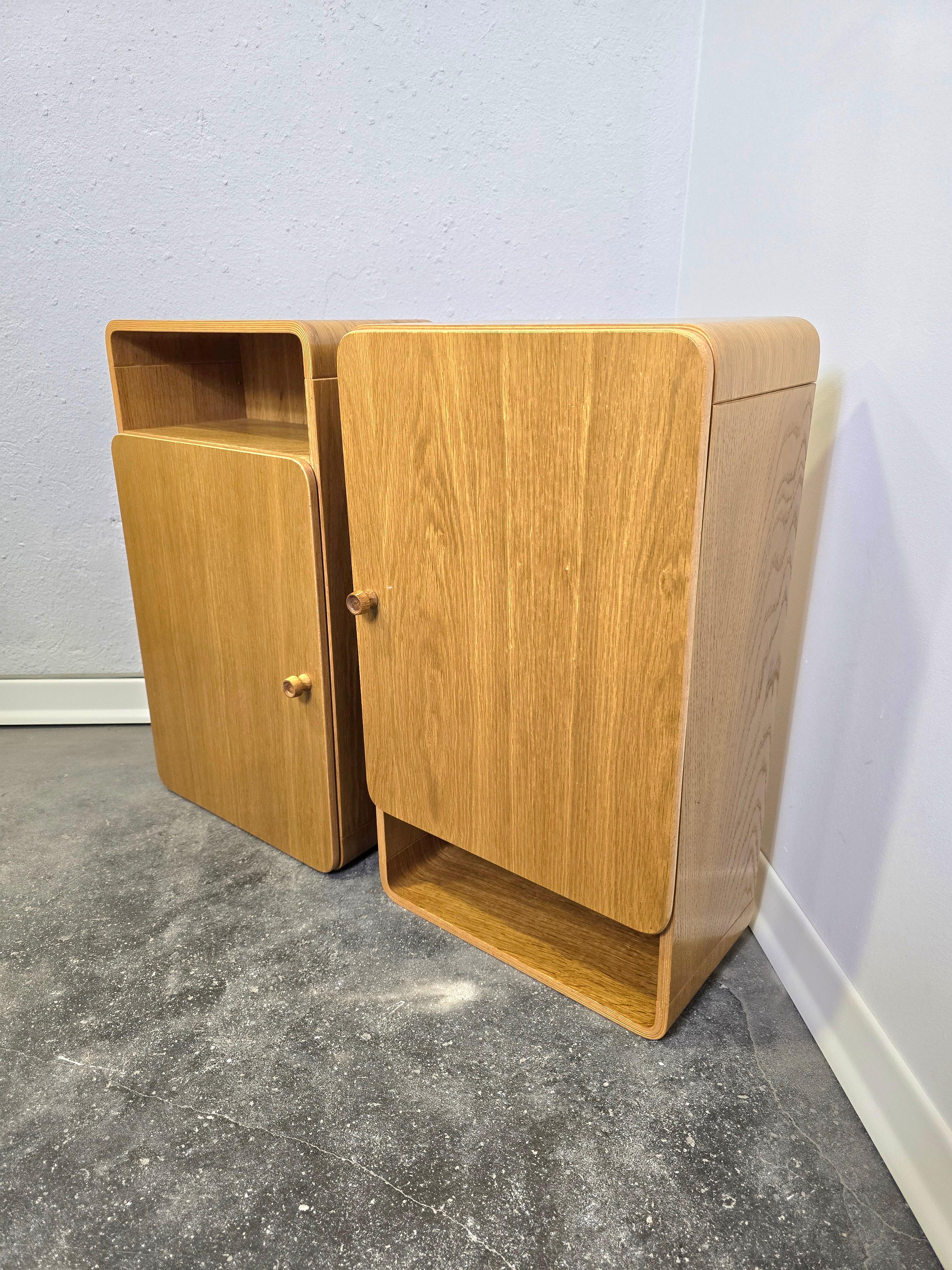 80er Jahre Wandschrank im Angebot 3