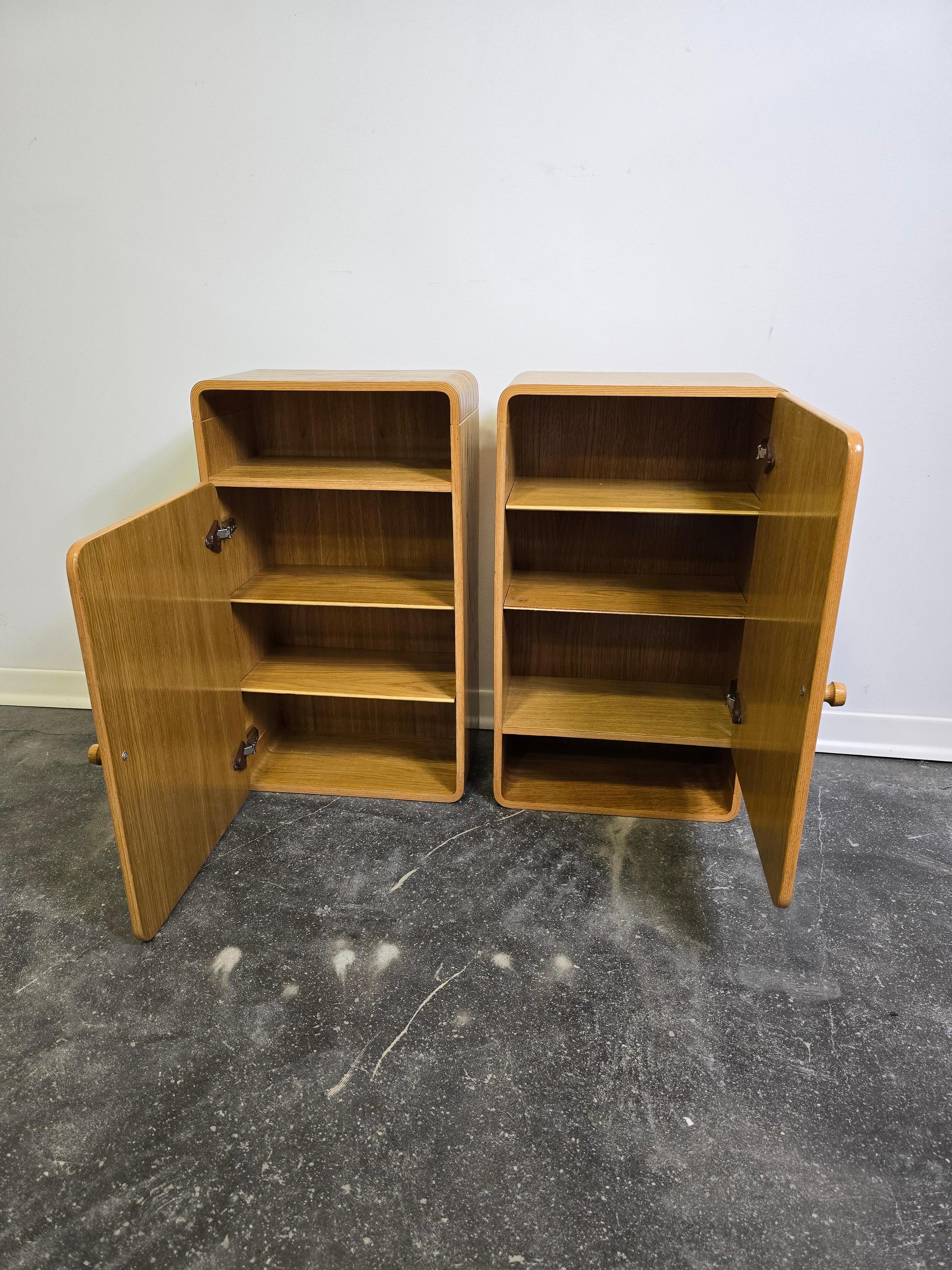 80er Jahre Wandschrank im Angebot 6