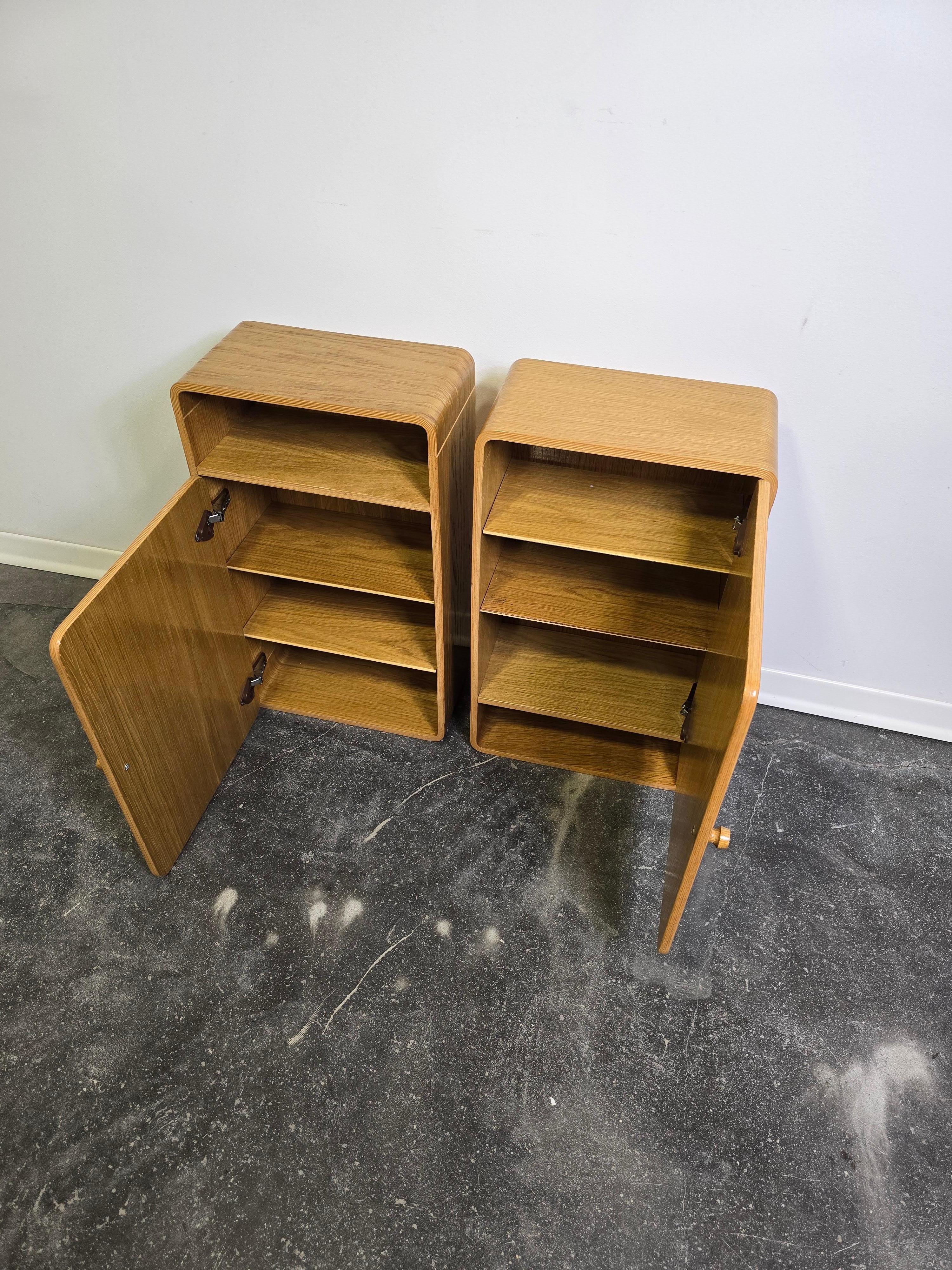 80er Jahre Wandschrank im Angebot 7