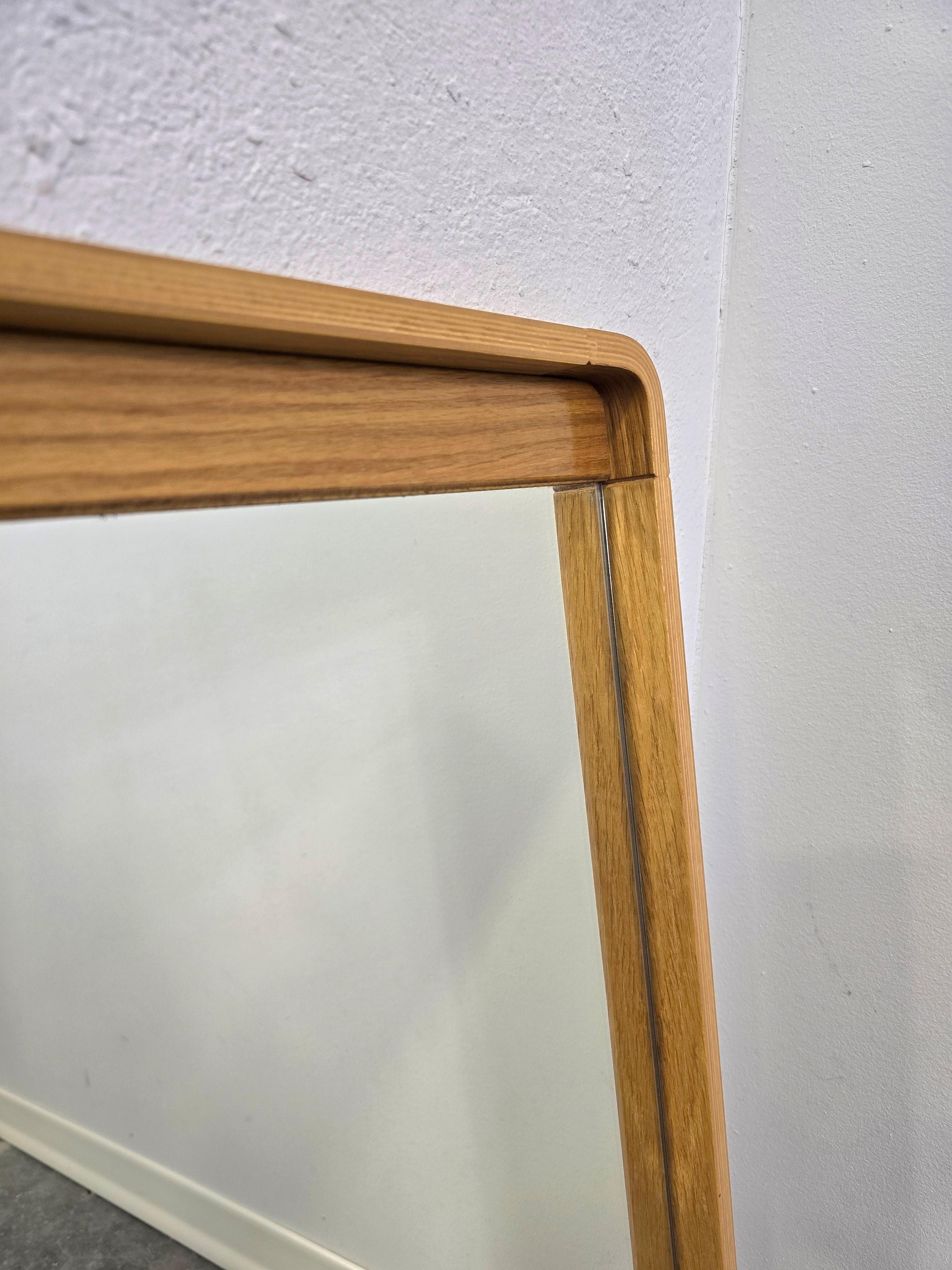 Miroir mural des années 80 en vente 1