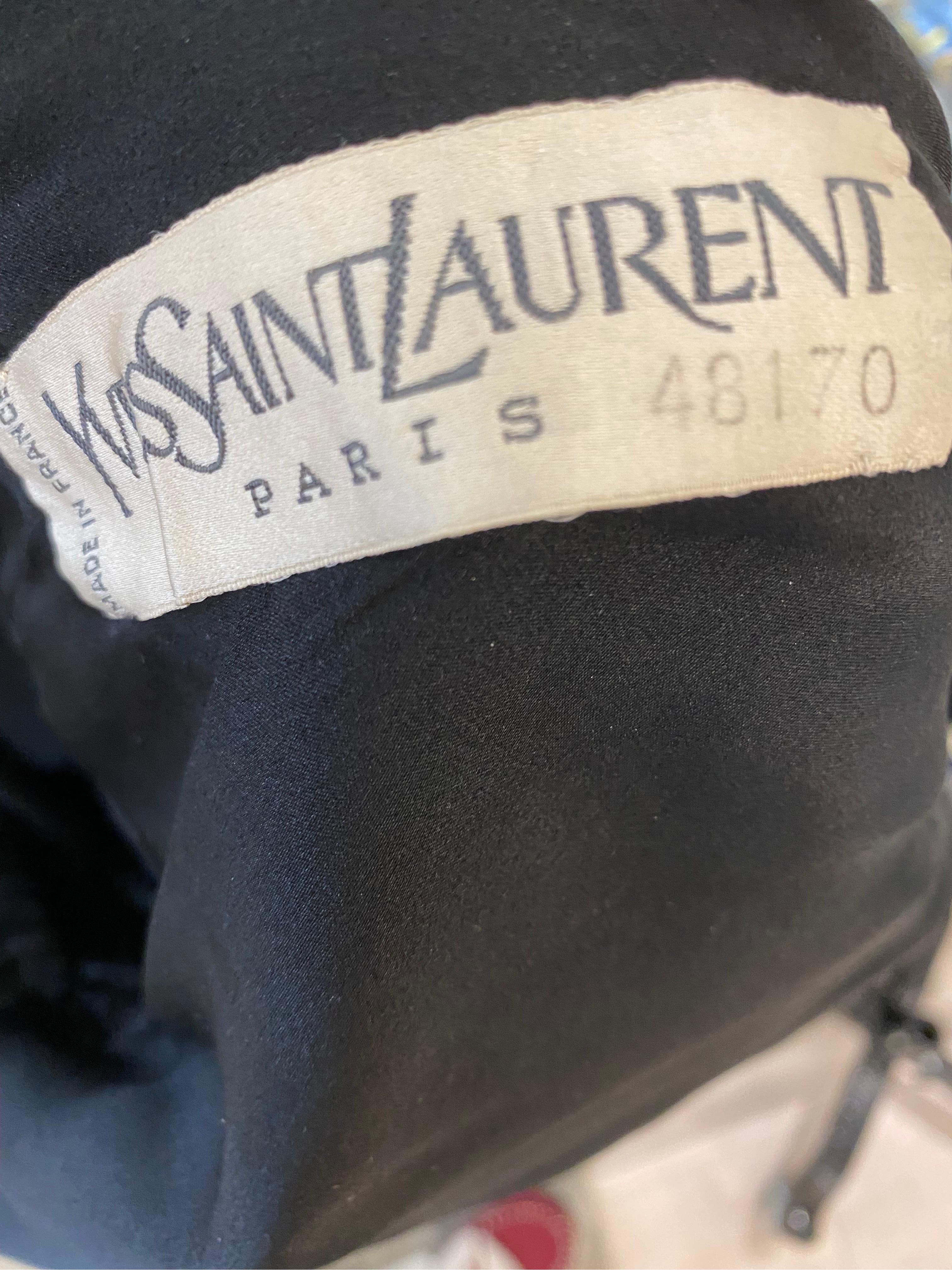 1980s Yves Saint Laurent Couture Black Velvet Long sleeve cocktail dress.
Bust: 40”/ waist: 30/ Hip: 40” /sleeve: 23”/ Dress length: 38”
