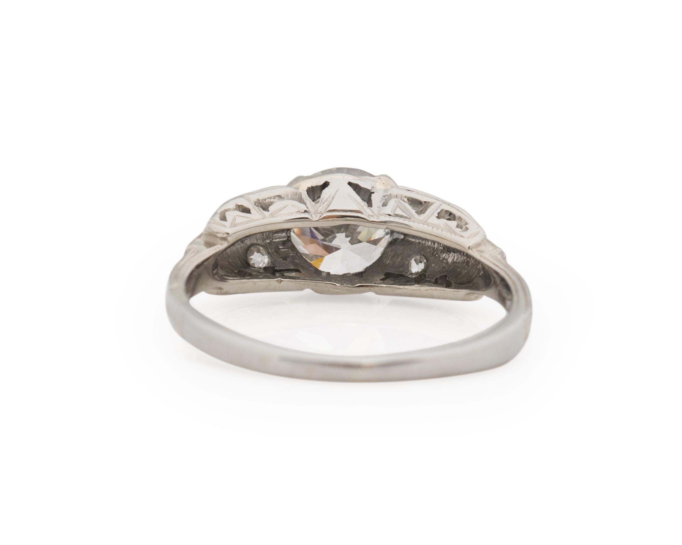 Bague de fiançailles Art déco en or blanc 18 carats avec diamants de 0,81 carat Bon état - En vente à Hicksville, NY