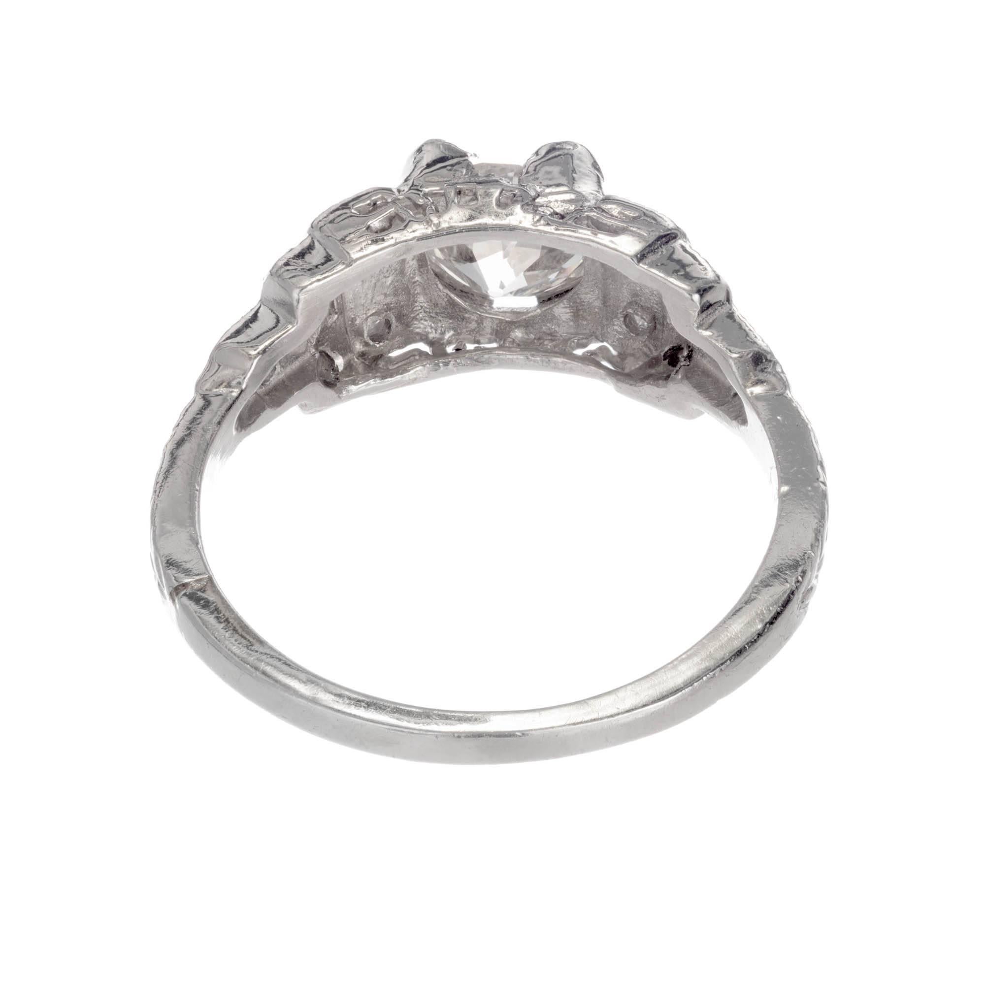 81 Karat Diamant-Verlobungsring aus Platin mit Kissenschliff im Art déco-Stil (Rundschliff) im Angebot