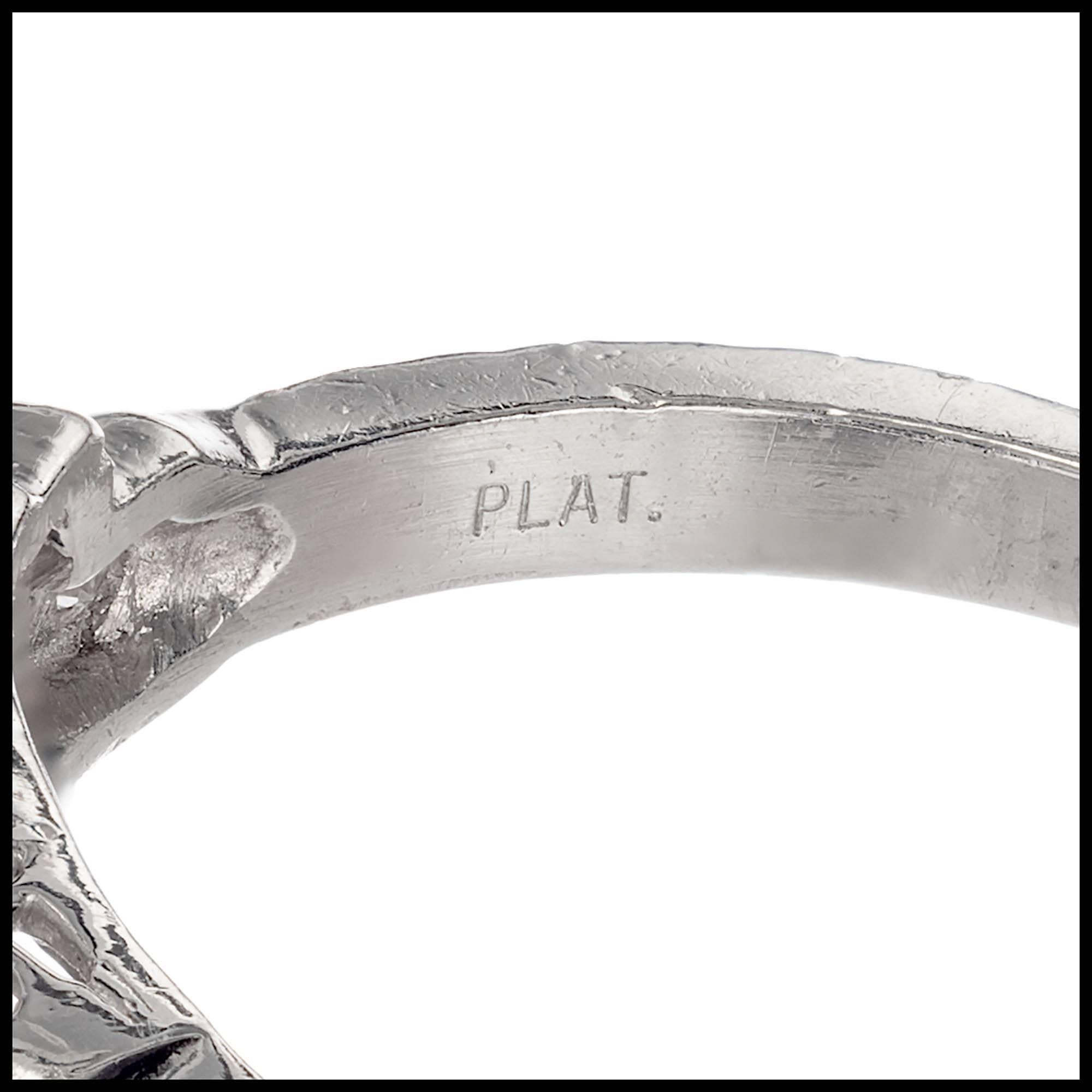 81 Karat Diamant-Verlobungsring aus Platin mit Kissenschliff im Art déco-Stil im Zustand „Gut“ im Angebot in Stamford, CT