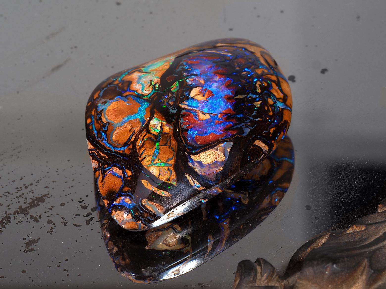 opal wall vessel