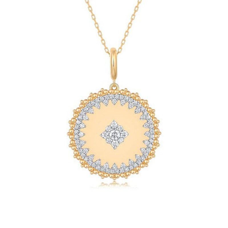 81 Round Motion Diamond 14K Yellow Gold Pendant Necklace Moderno en venta