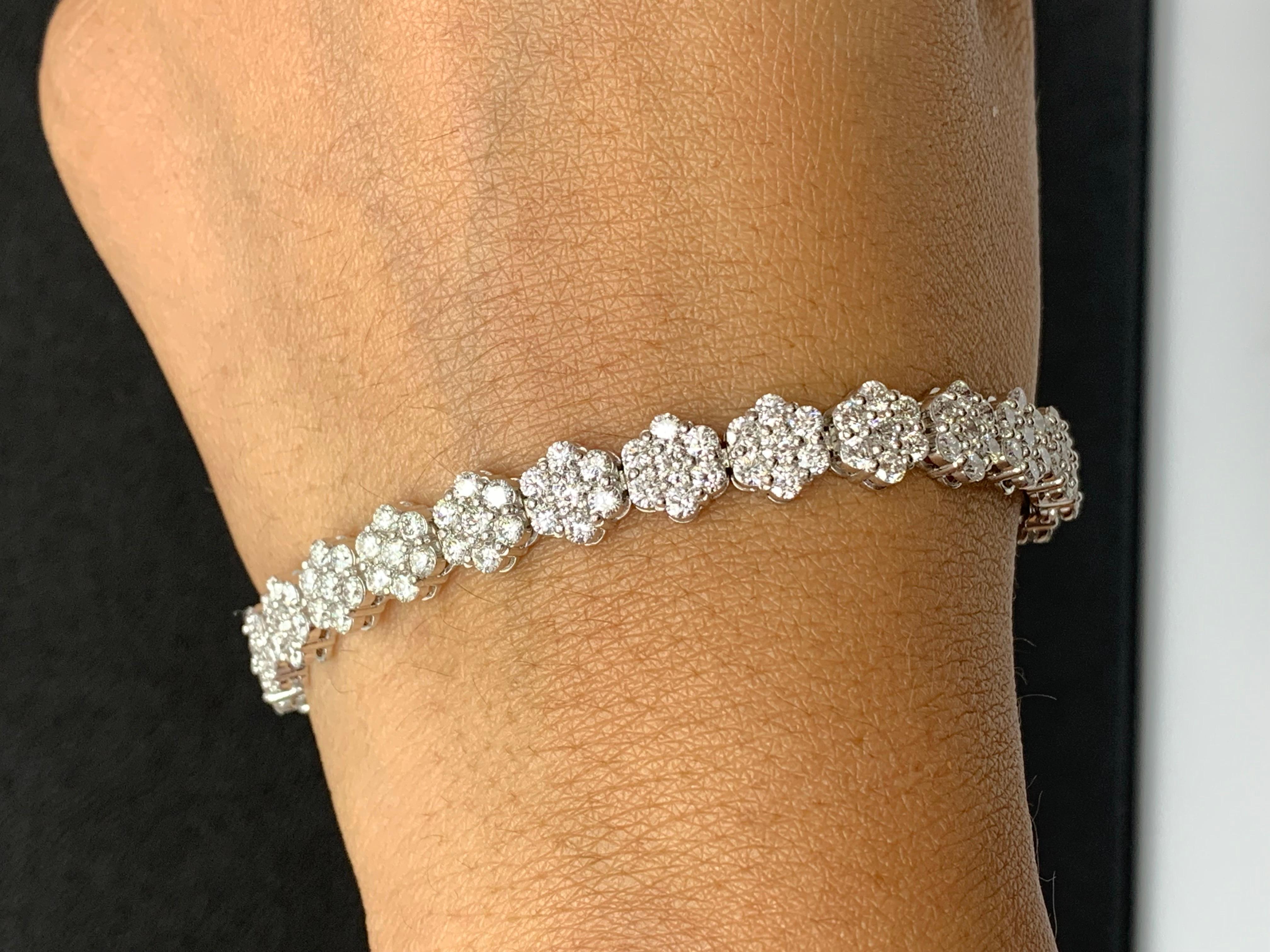 8.10 Carat Brilliant Cut Round Diamond Flower Bracelet in 14k White Gold For Sale 2