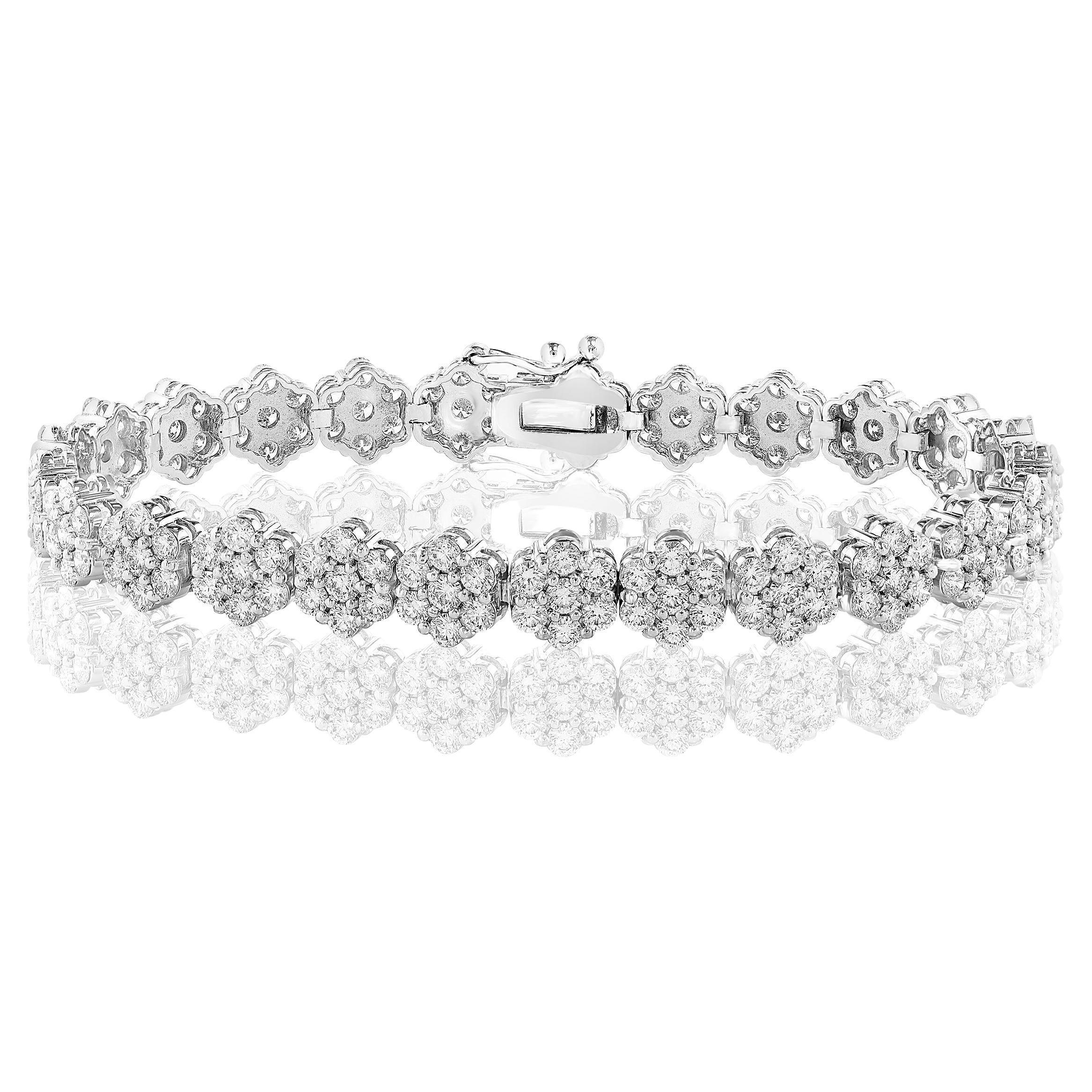 Bracelet à fleurs en or blanc 14 carats avec diamants ronds taille brillant de 8,10 carats