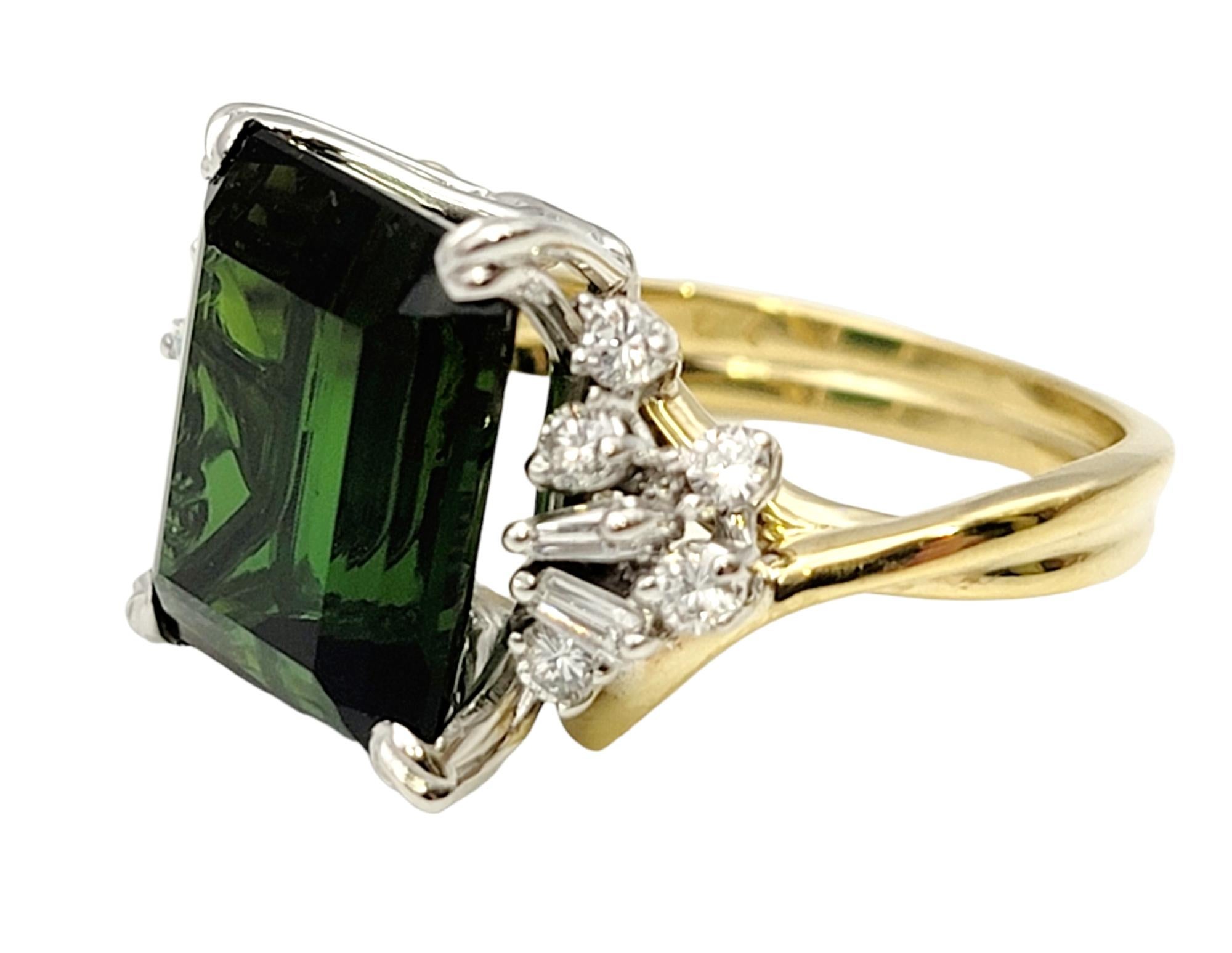 8.10 Carat Emerald Cut Green Tourmaline and Diamond Cocktail Ring 18 Karat Gold For Sale 1