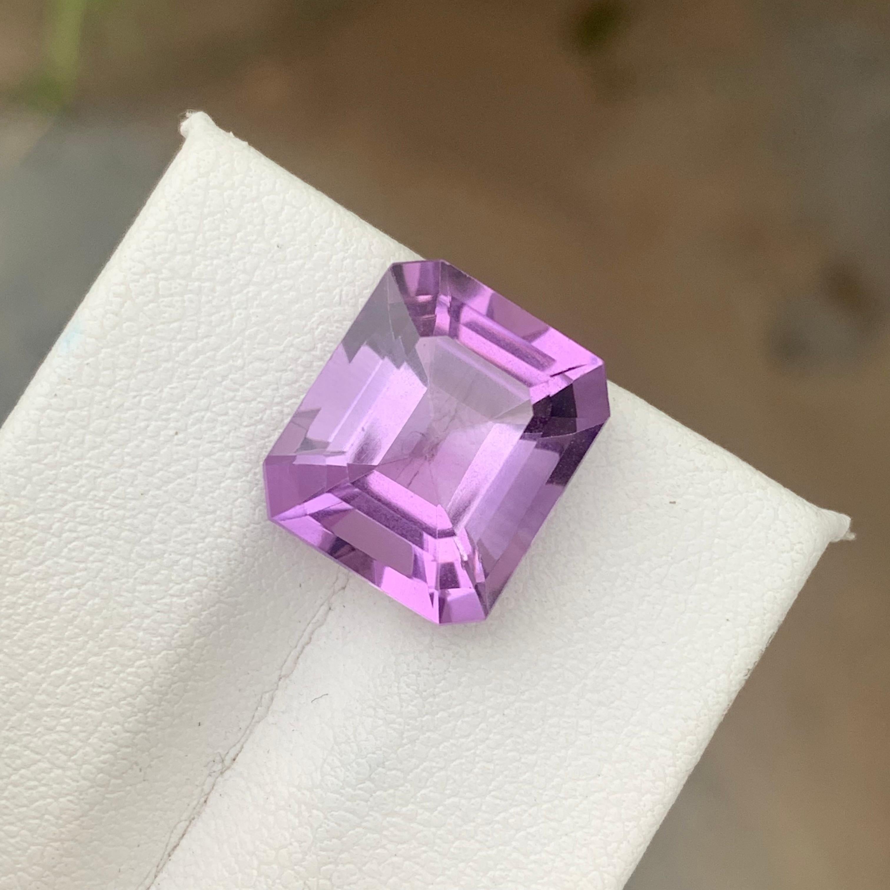 Arts and Crafts 8.10 Carat Natural Loose Purple Amethyst Gemstone for Jewelry Making For Sale