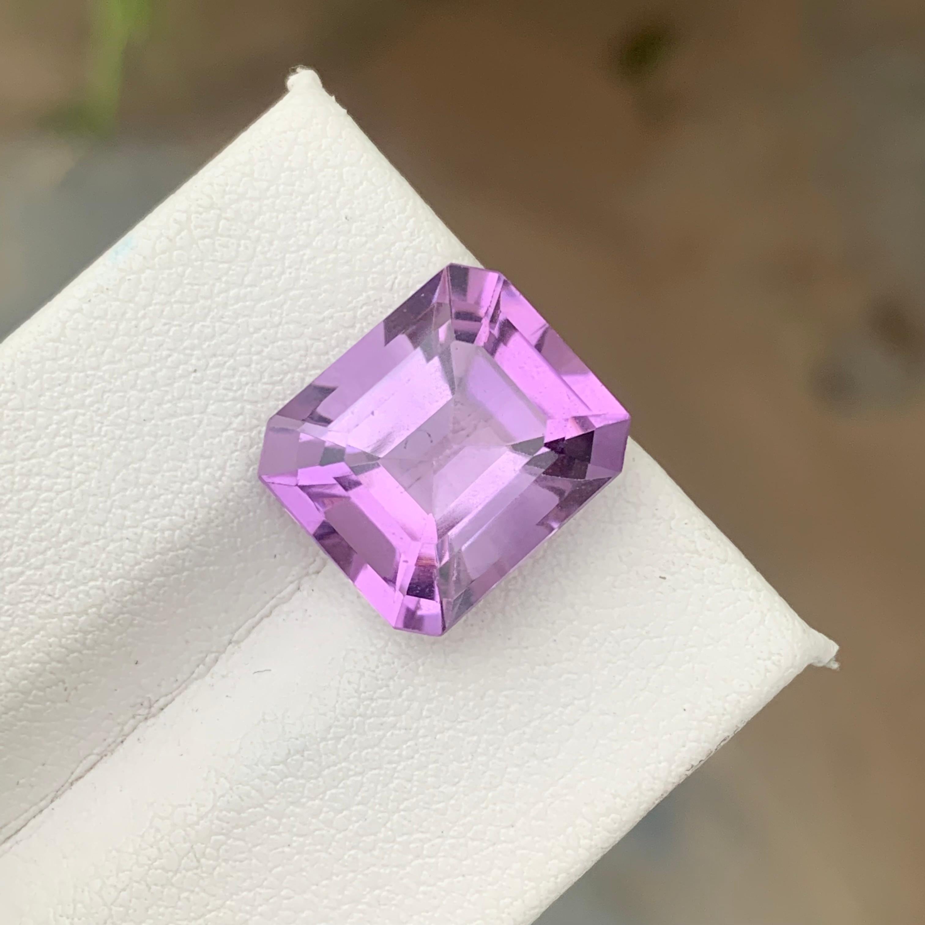 Emerald Cut 8.10 Carat Natural Loose Purple Amethyst Gemstone for Jewelry Making For Sale