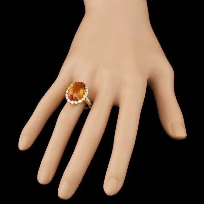 8.10 Carats Natural Citrine and Diamond 14K Solid Yellow Gold Ring In New Condition For Sale In Los Angeles, CA