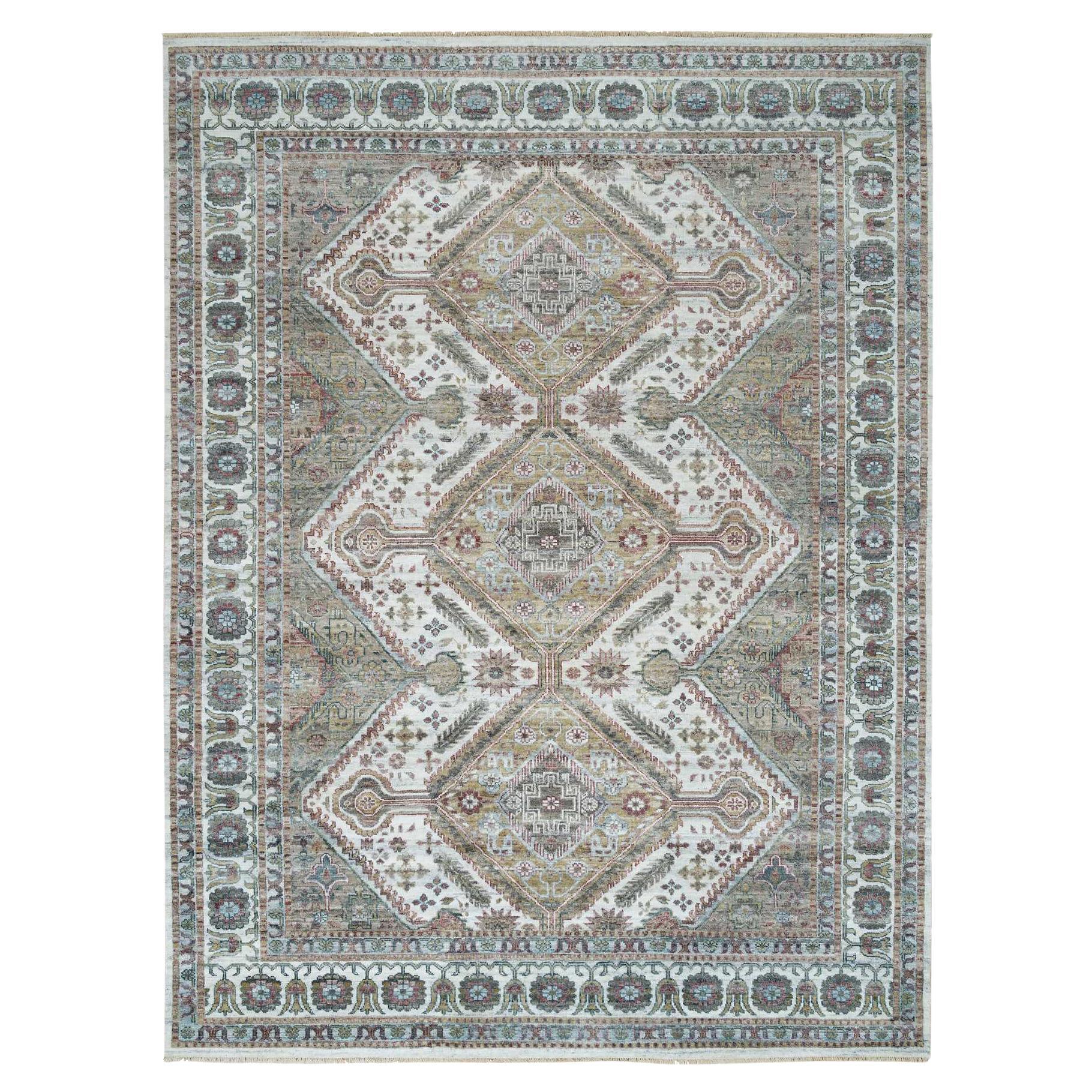 8'10"x11'10" White Shiraz Reimagined Wool Flower Motif Hand Knotted Oriental Rug