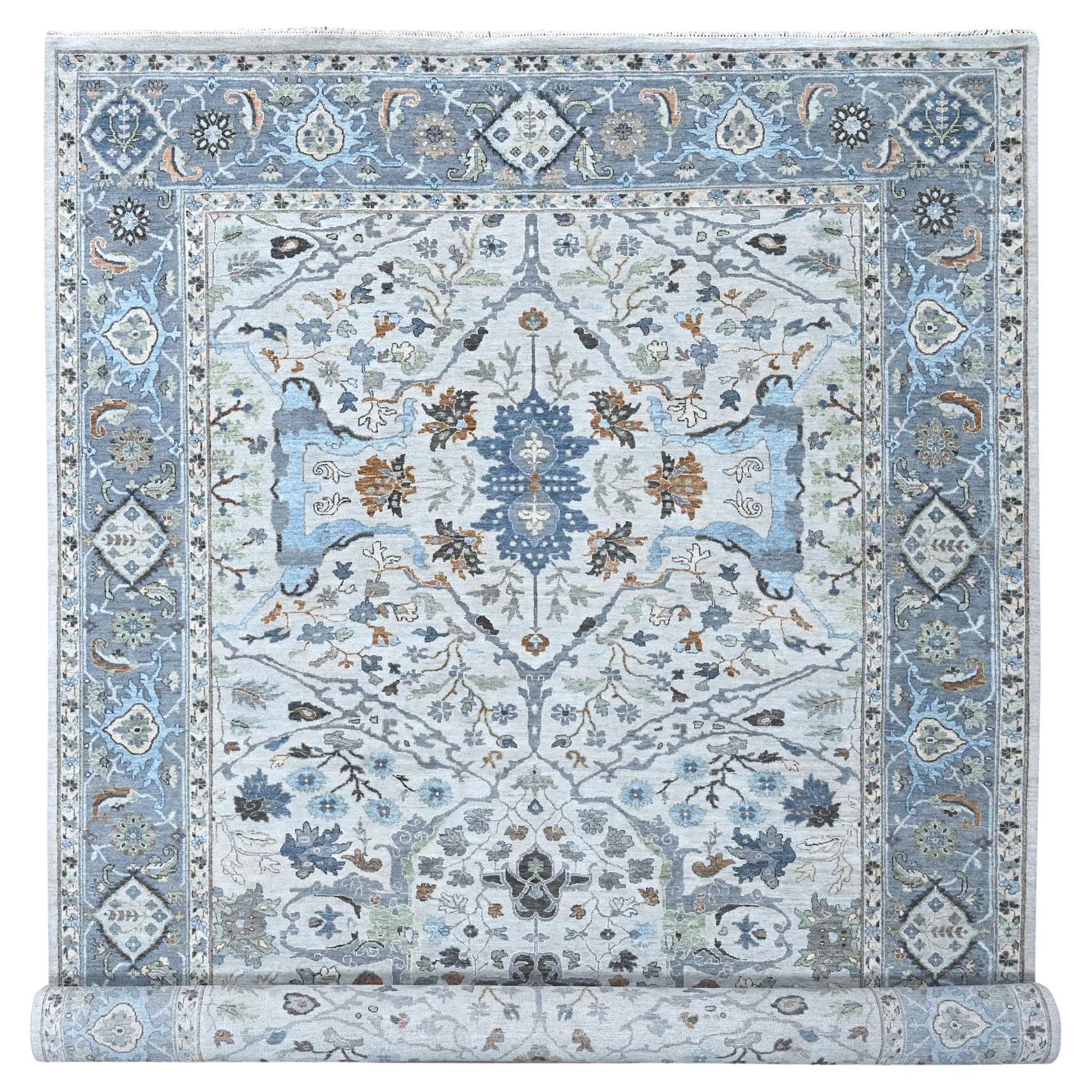 8
10 "x16
Oushak avorio con motivi floreali a trama più fitta annodato a mano interamente in lana