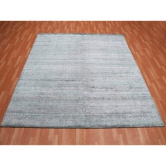 8'10"x8'10" Gray, Plant Based Silk, Transitional Design Hand Knotted Square Rug