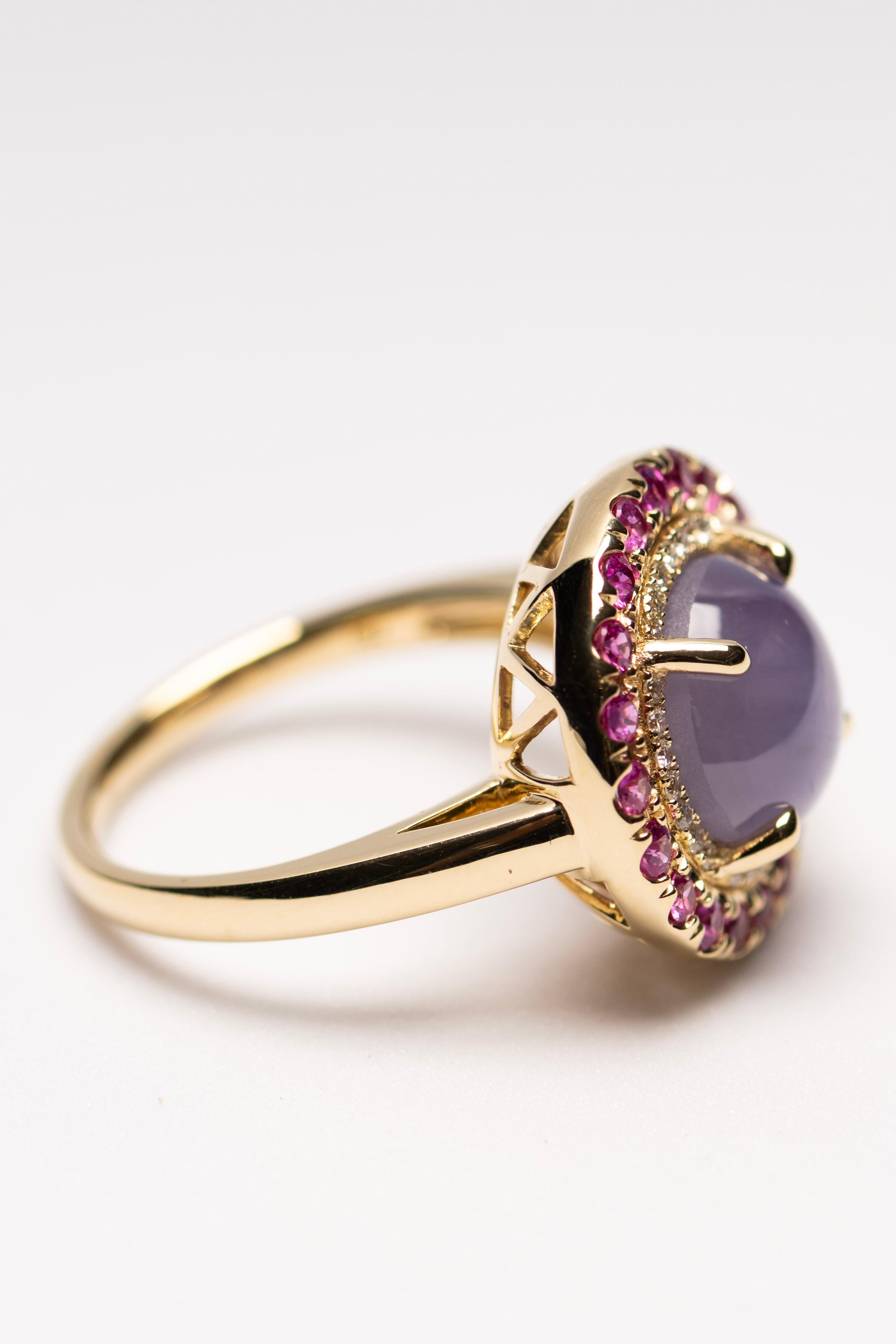 En venta: Anillo de Zafiro Estrella Violeta de 8,12 ct con Halo de Zafiro y Diamante en Oro de 18K  4
