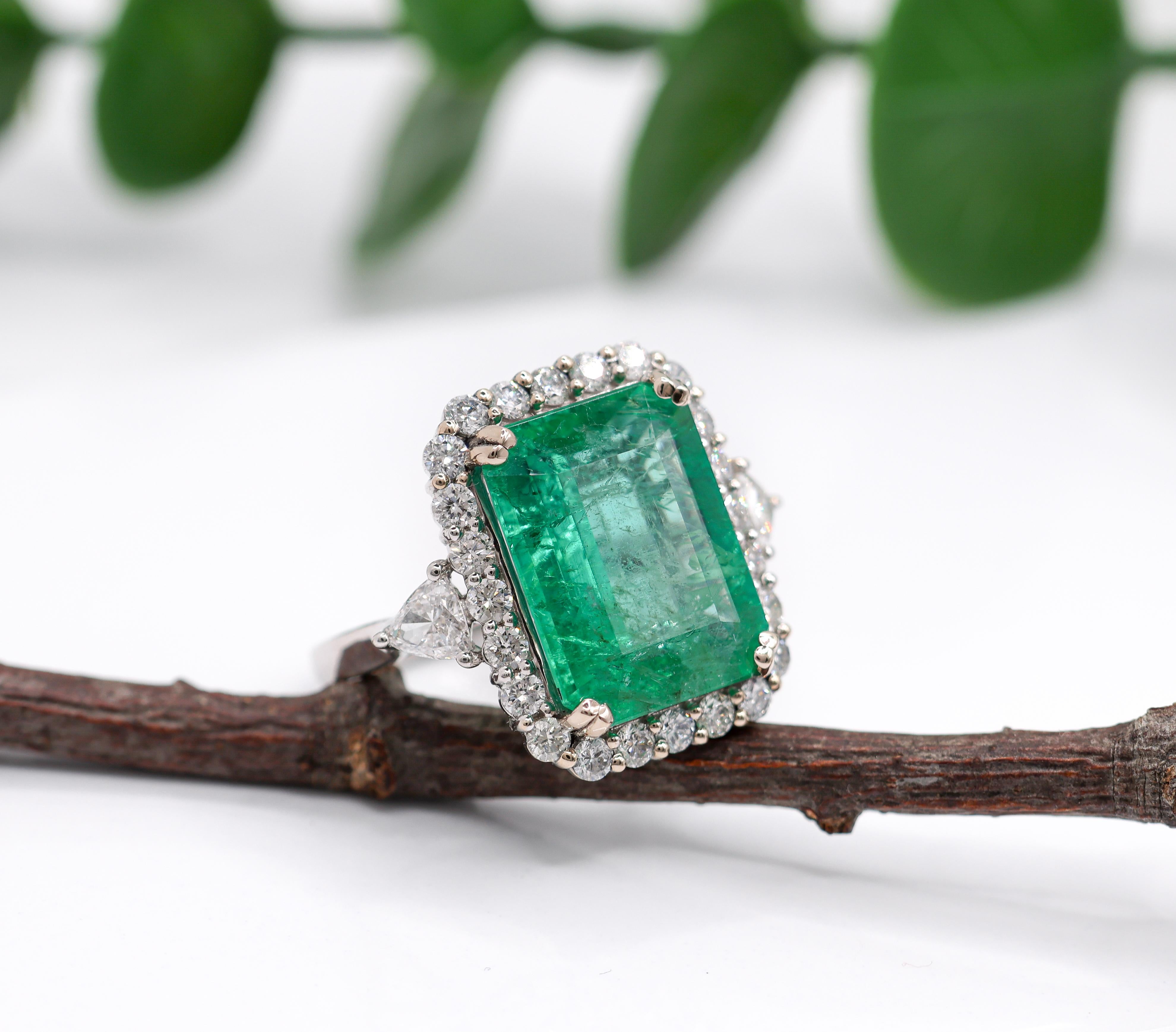 Women's 8.13ct Emerald Ring w Diamond Halo in Solid 14K White Gold Emerald Cut 15x12mm