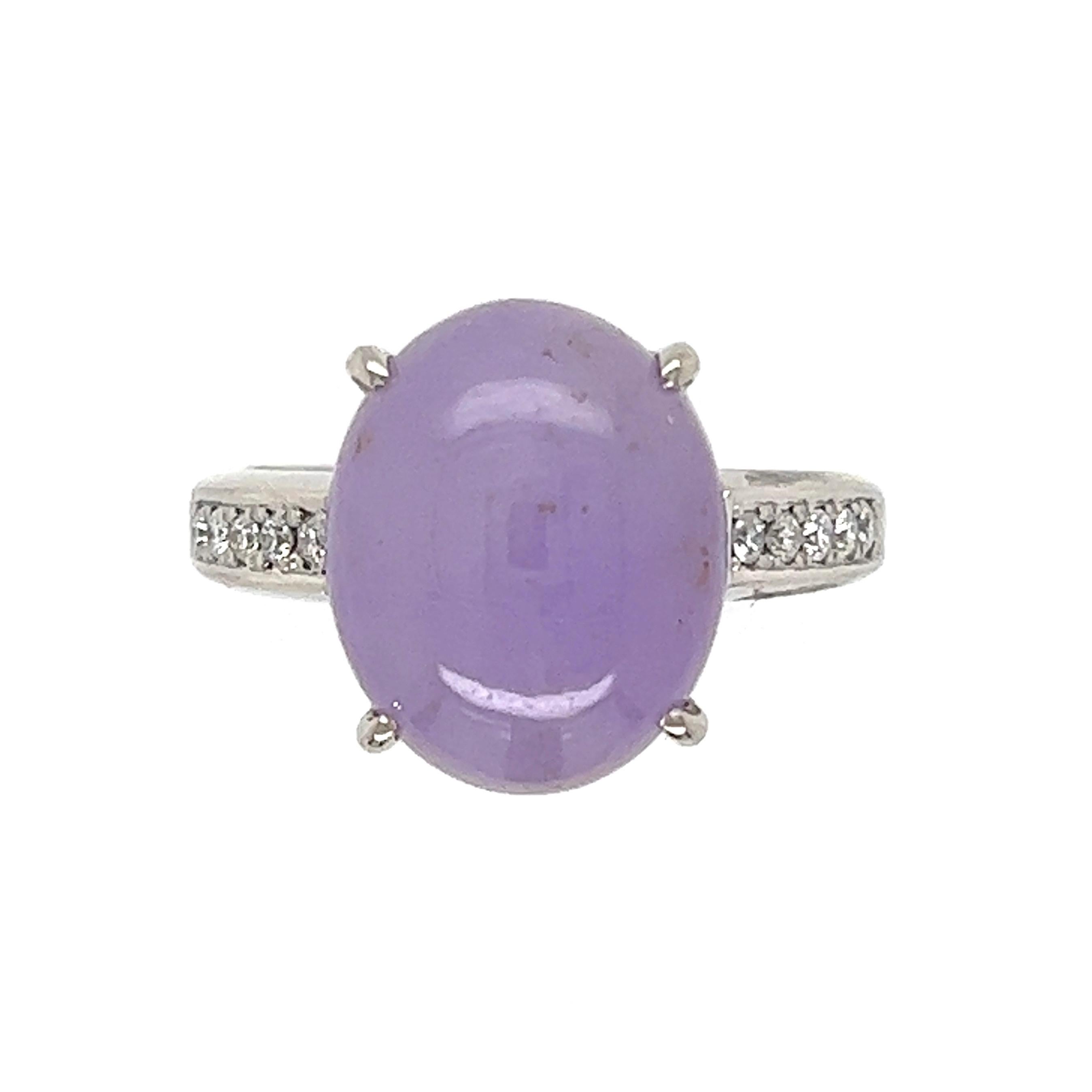 Mixed Cut 8.14 Carat Cabochon Lavender Jade and Diamond Platinum Ring For Sale
