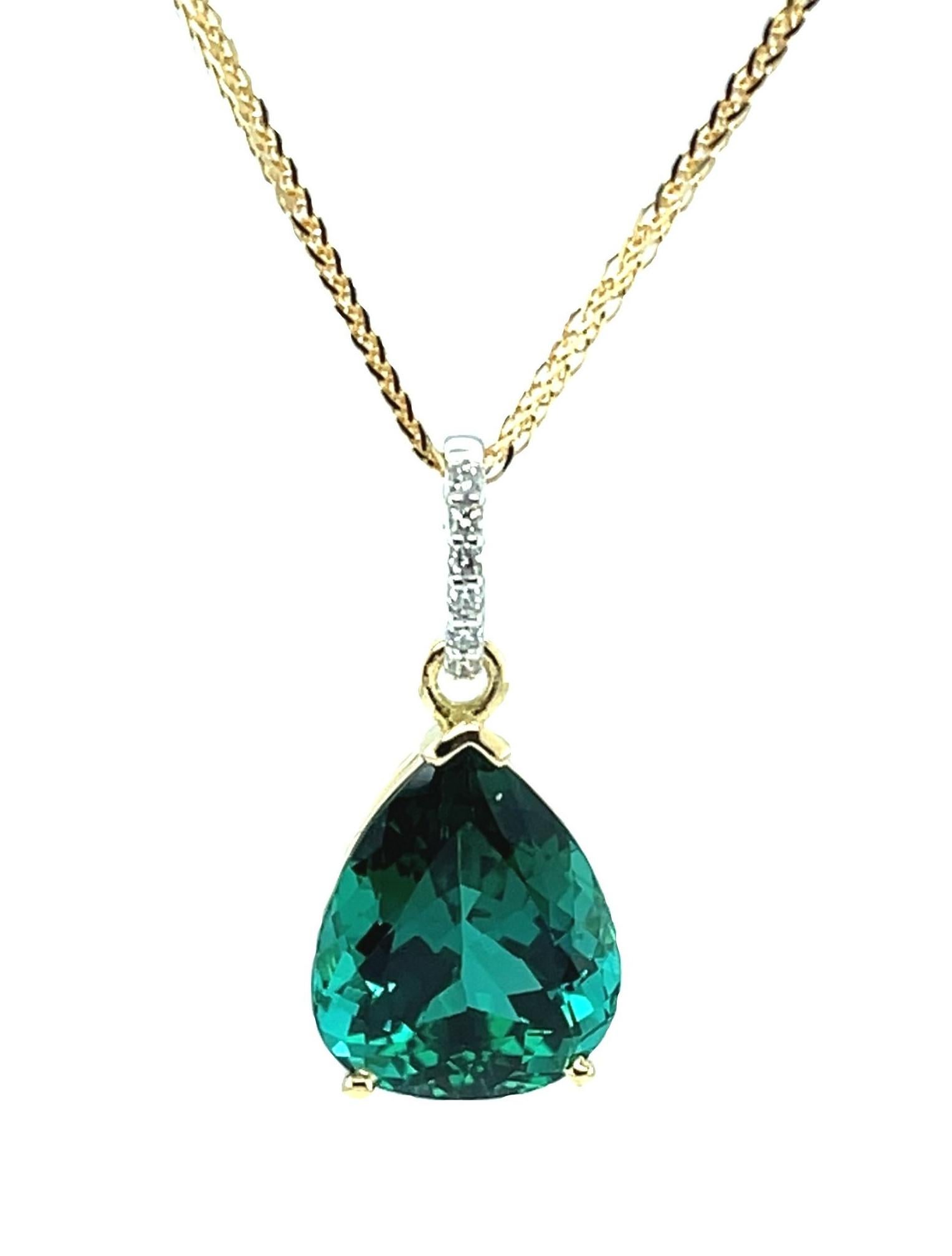 Women's or Men's Indicolite Tourmaline and Diamond Pendant Necklace in Yellow Gold, 8.14 Carats For Sale