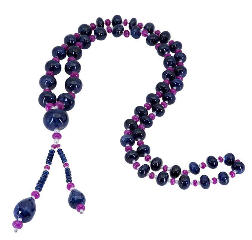 814 Carat Sapphire and Ruby Bead Drop Necklace In Excellent Condition For Sale In New York, NY