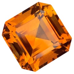 Superbe citrine orange à facettes de 8,15 carats, taille Asscher parfaite 