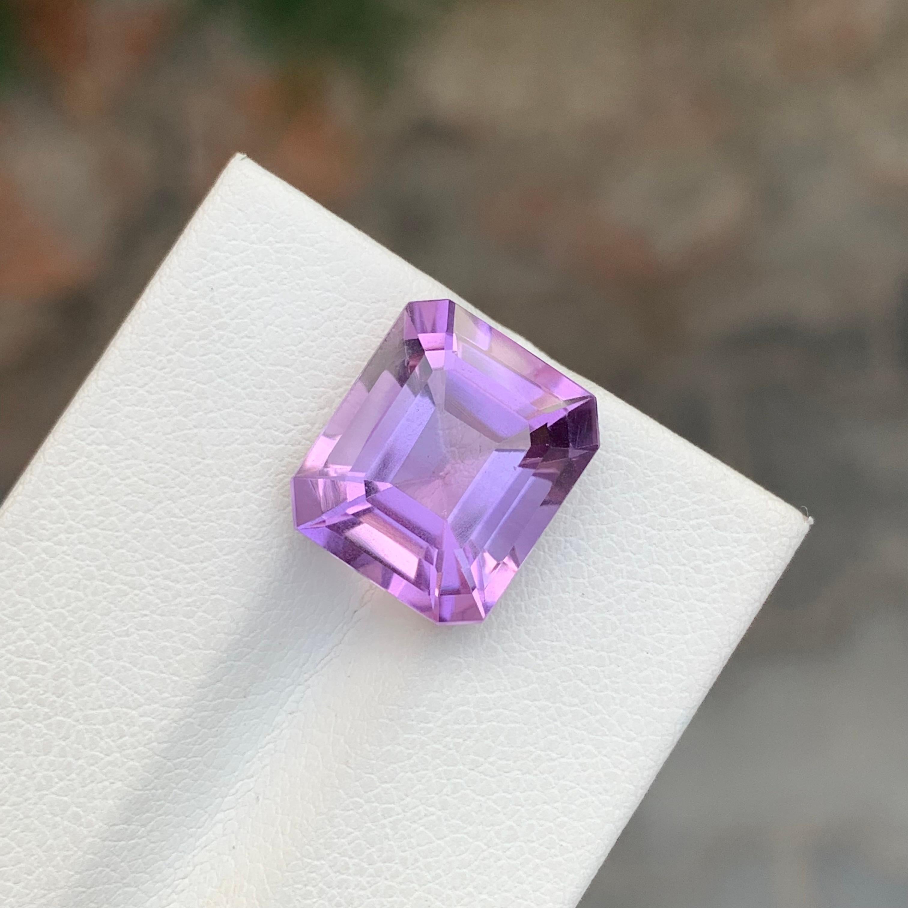 Lose Amethyste

Gewicht: 8,15 Karat
Abmessungen: 13,3 x 11,5 x 8,2 mm
Farbe: Violett
Herkunft: Brasilien
Behandlung: Nicht
Zertifikat: Auf Anfrage
Die Form: Smaragd 

Der Amethyst, eine atemberaubende Quarzart, die für ihren faszinierenden violetten