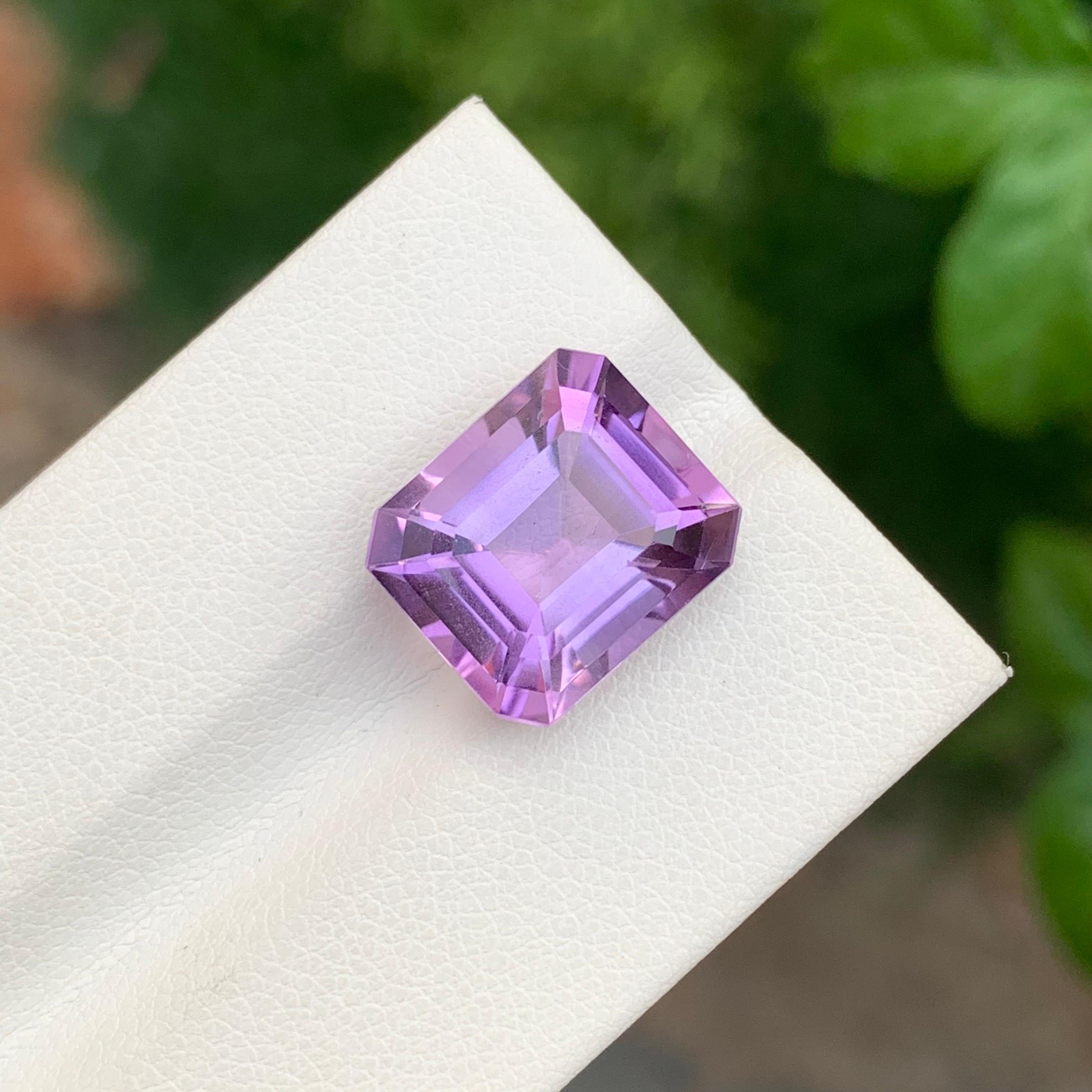 8,15 Karat natürlicher loser Amethyst Smaragd Form Edelstein im Angebot 3