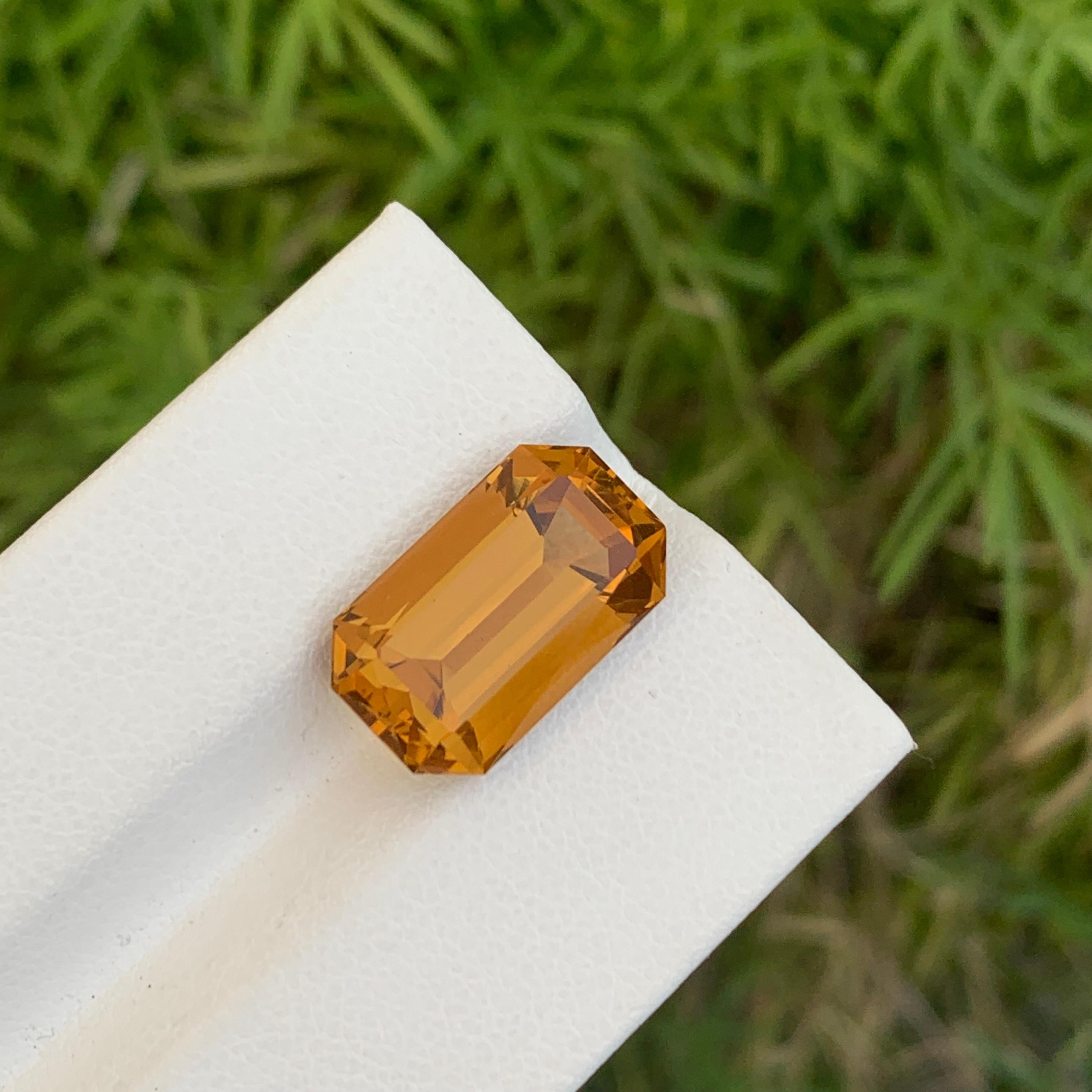 8,15 Karat natürlicher loser Citrin in Smaragdform aus brasilianischem Minenschliff im Angebot 3