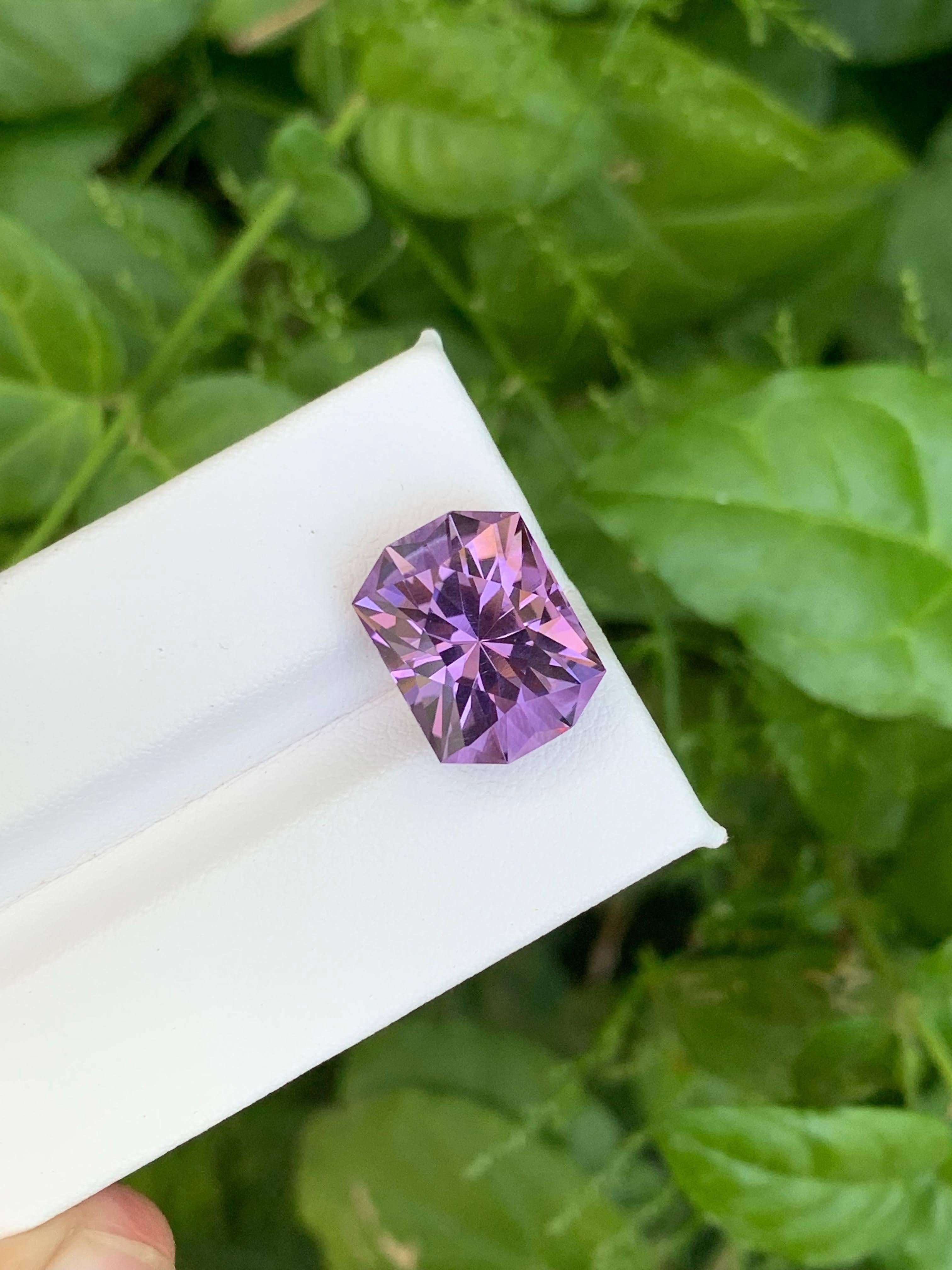 8.15 Carat Natural Loose Purple Amethyst Custom Precision Cut Brazilian Gemstone (Améthyste violette en vrac et taillée sur mesure) en vente 5