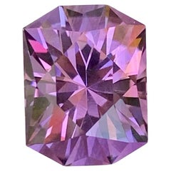Amatista púrpura suelta natural de 8.15 quilates Piedra preciosa brasileña tallada con precisión a medida