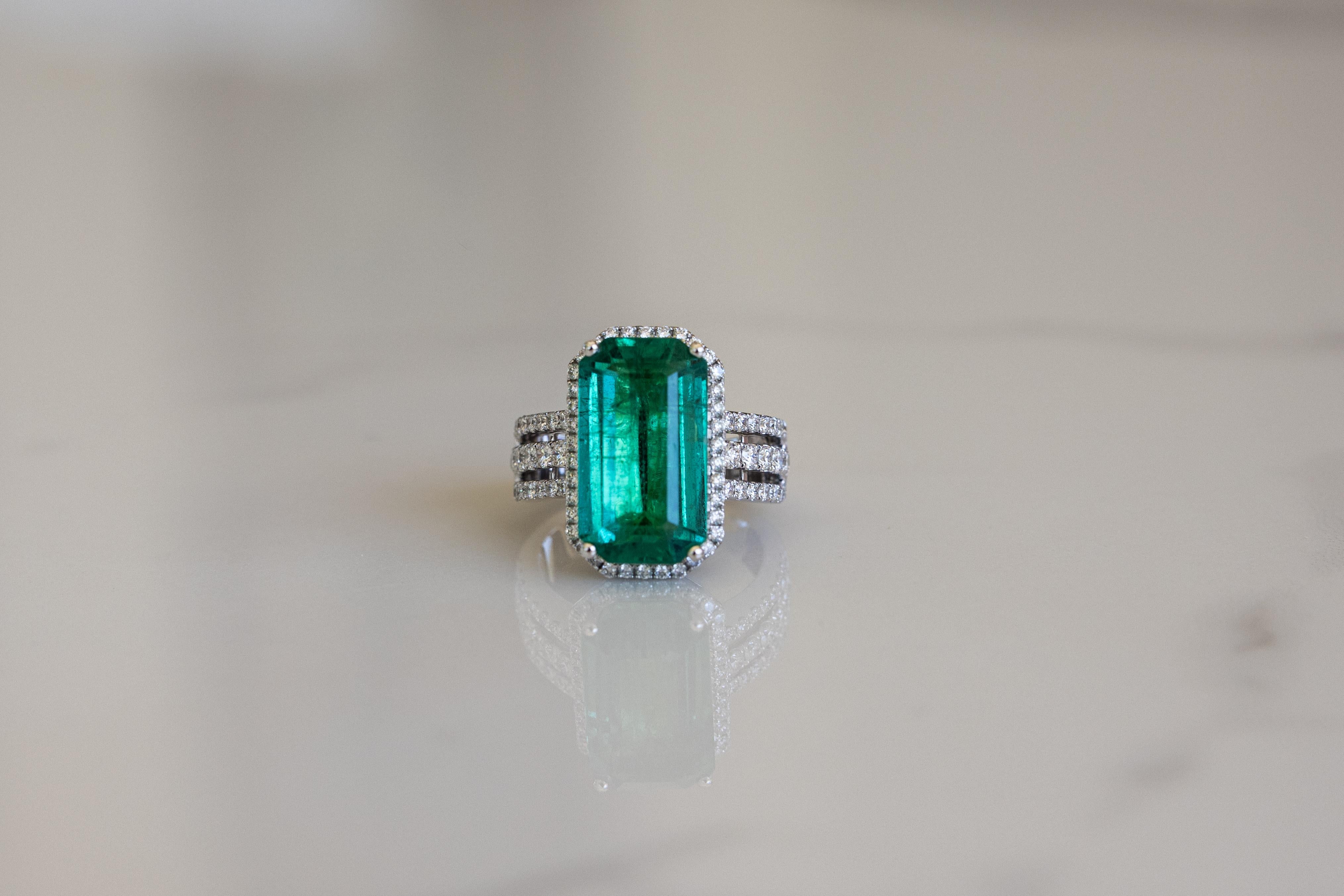 Emerald Cut 8.16 Ct Significant Emerald Solitaire and Brilliant Cut Diamond Trinity Ring