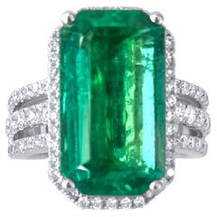8.16 Ct Significant Emerald Solitaire and Brilliant Cut Diamond Trinity Ring