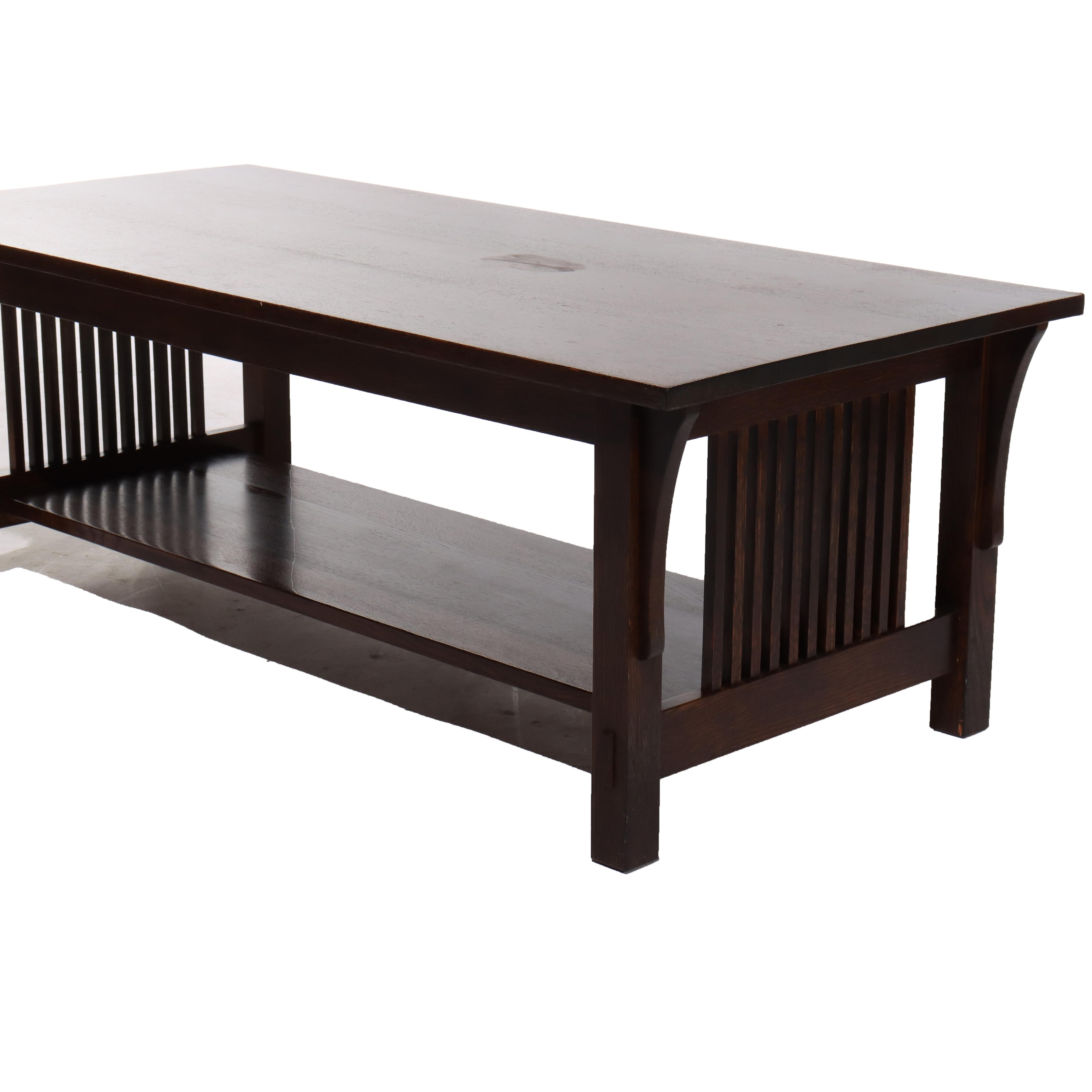 81616-TW Vintage Stickley Arts & Crafts Mission Oak Coffee Table 20thC For Sale 2