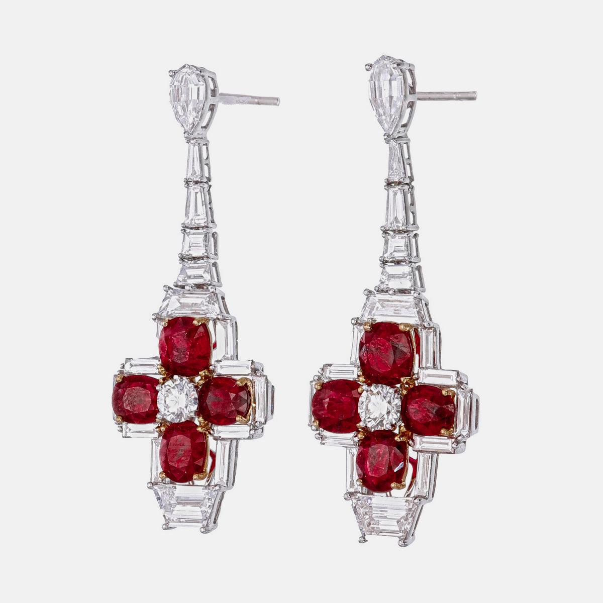 Modernista Orecchini con rubino di Birmania senza calore e diamanti da 8,17 carati in oro bianco da 18 carati in vendita